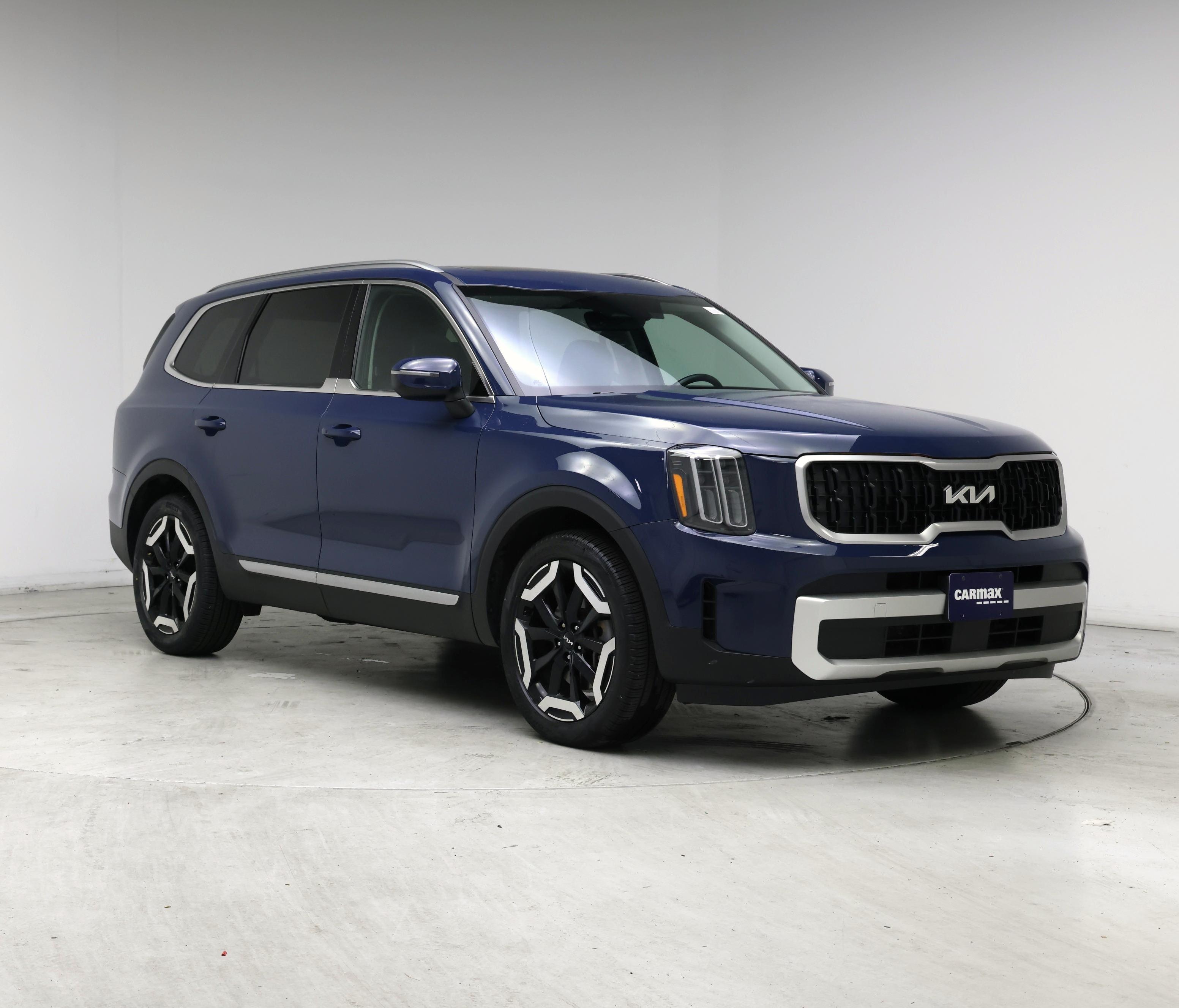  2024 Kia Telluride EX X-Line AWD   