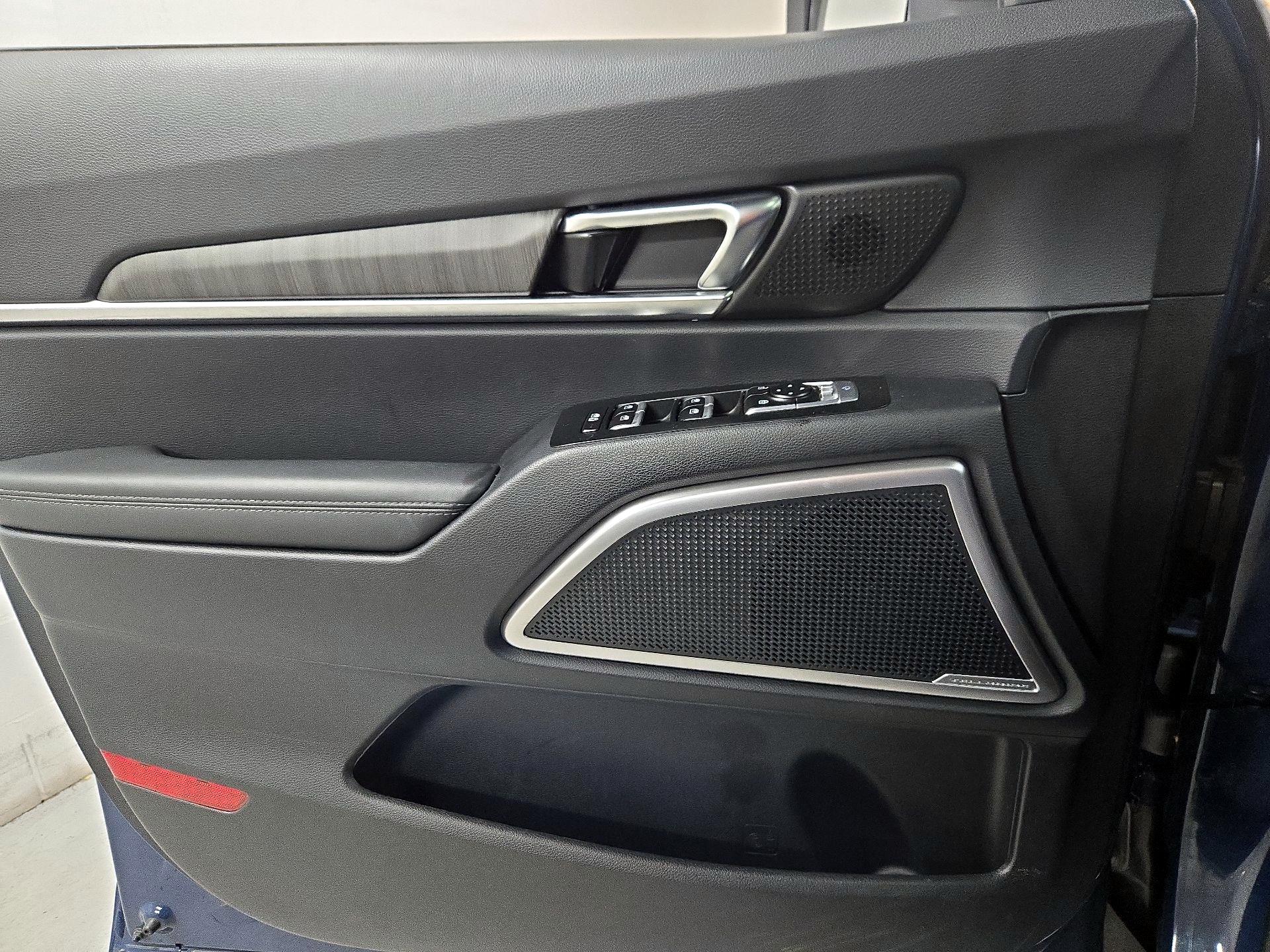 Thumbnail: 2024 Kia Telluride - 12