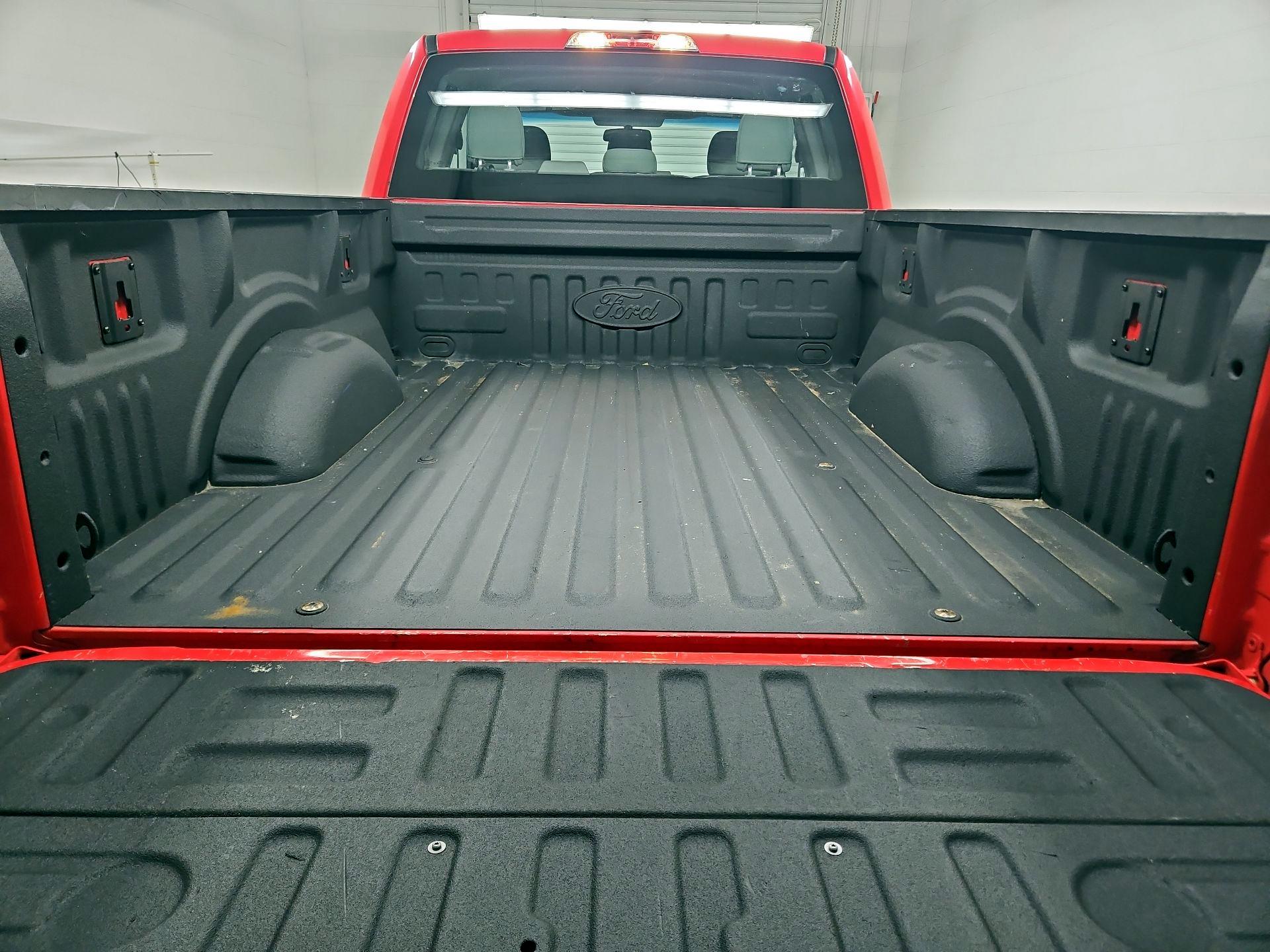 Thumbnail: 2017 Ford F-150 - 19