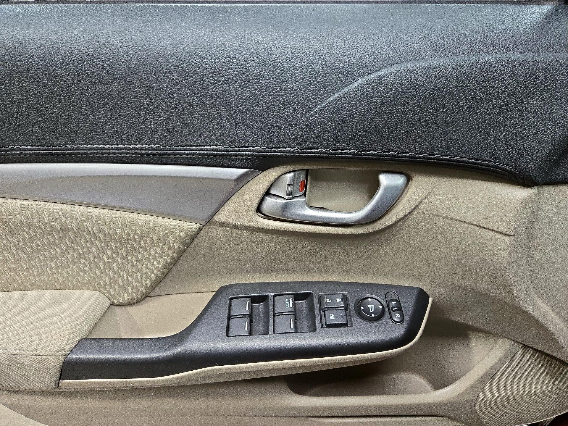 Thumbnail: 2014 Honda Civic - 12