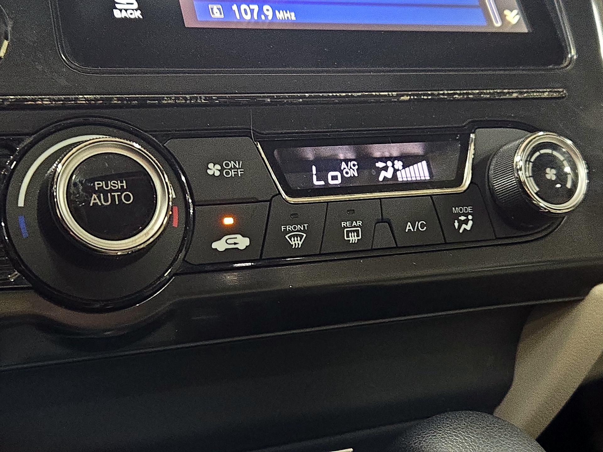 Thumbnail: 2014 Honda Civic - 16