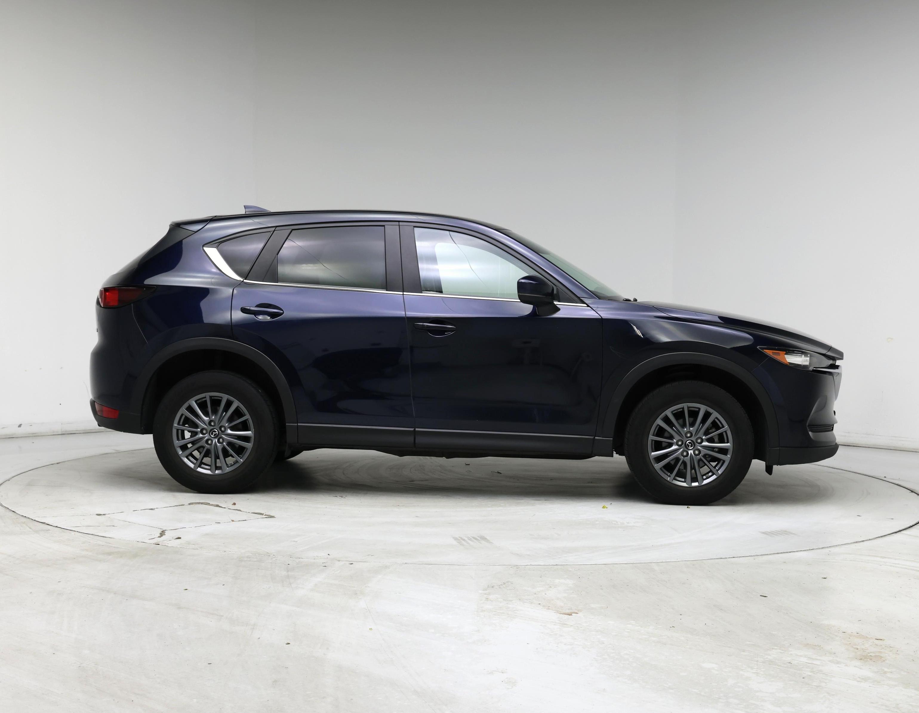 Thumbnail: 2017 Mazda CX-5 - 7