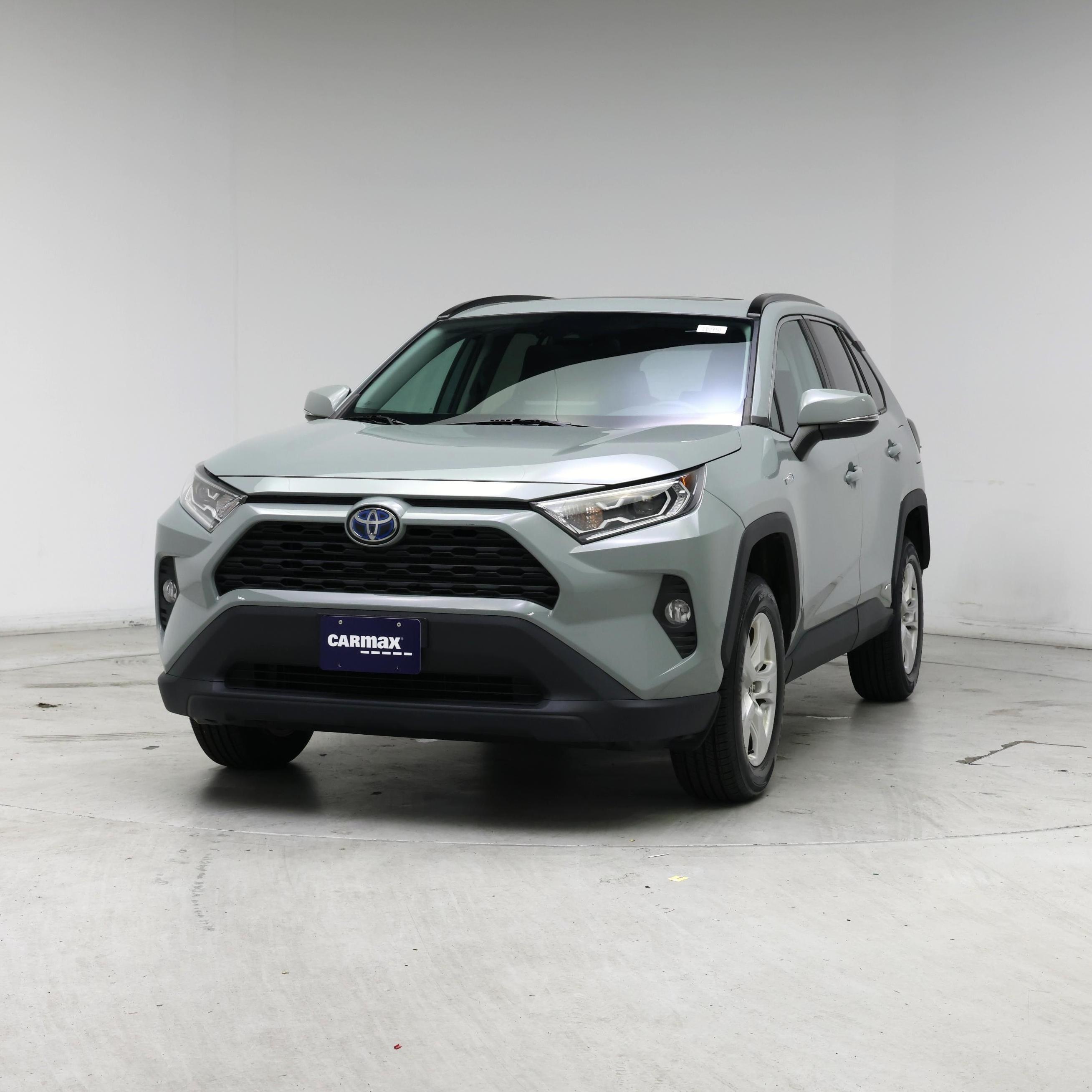 Thumbnail: 2021 Toyota RAV4 - 4