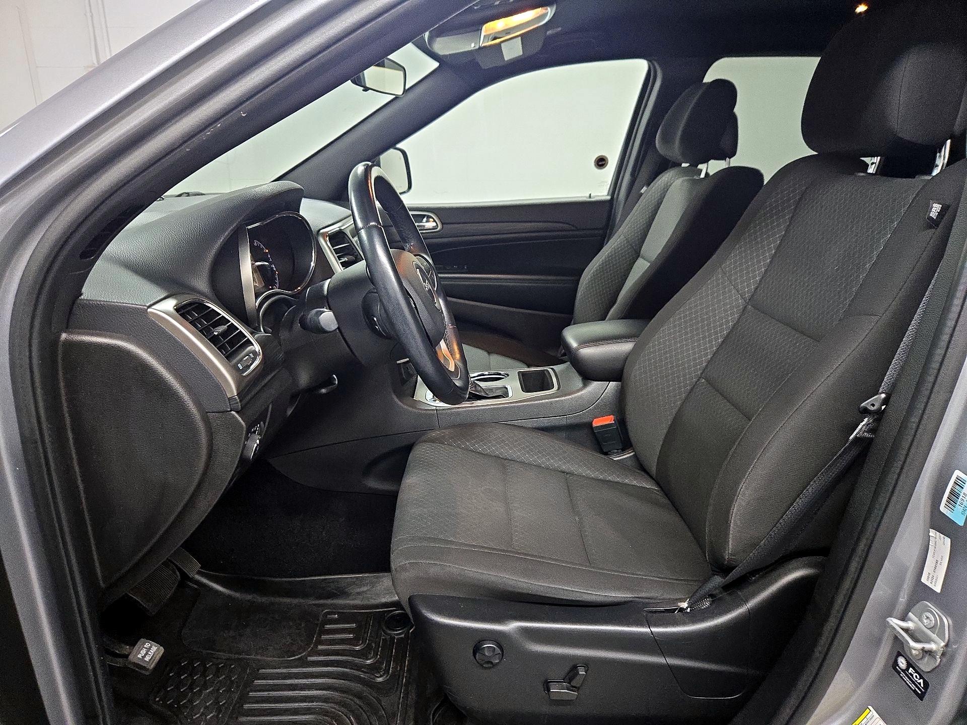 Thumbnail: 2021 Jeep Grand Cherokee - 11