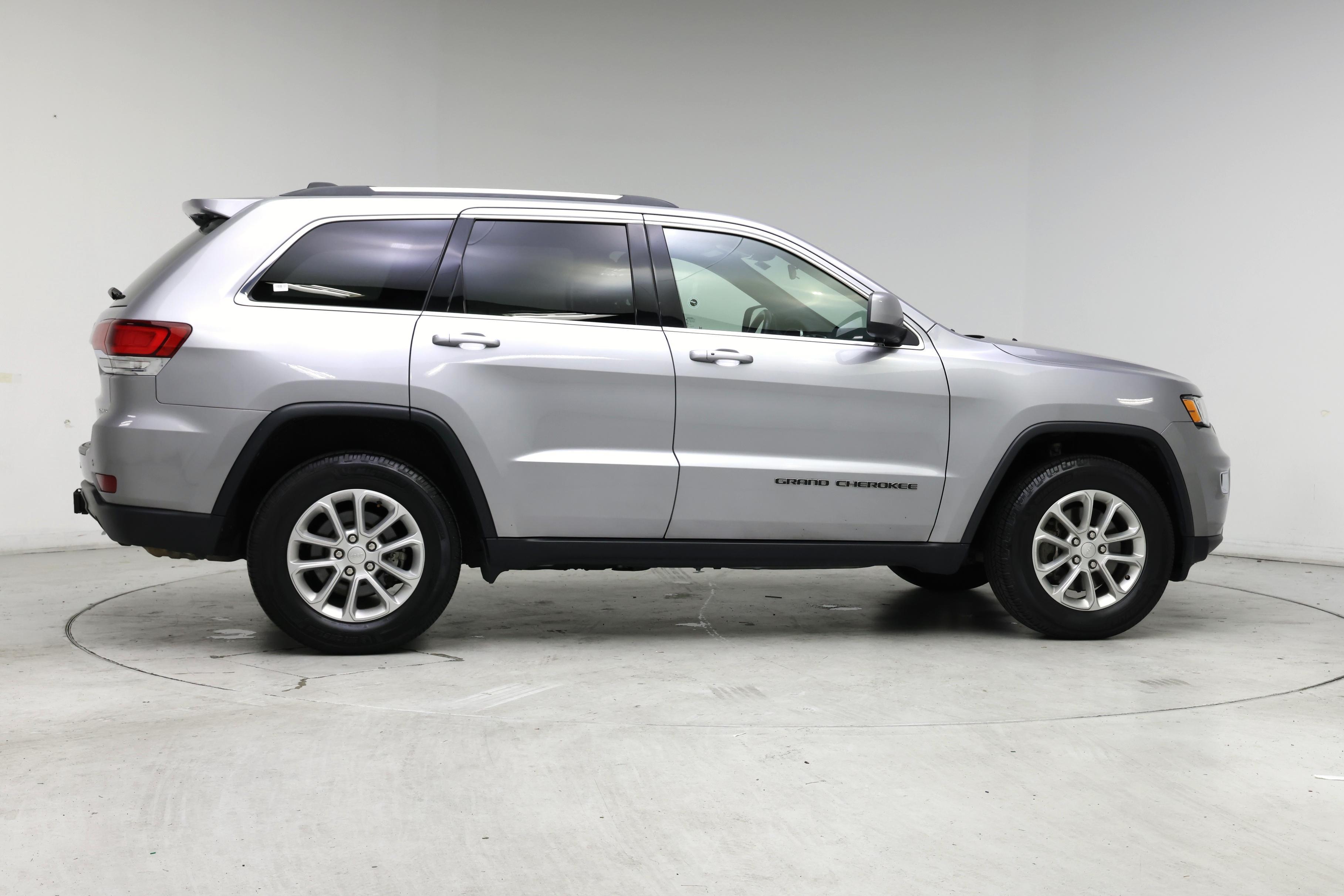Thumbnail: 2021 Jeep Grand Cherokee - 7