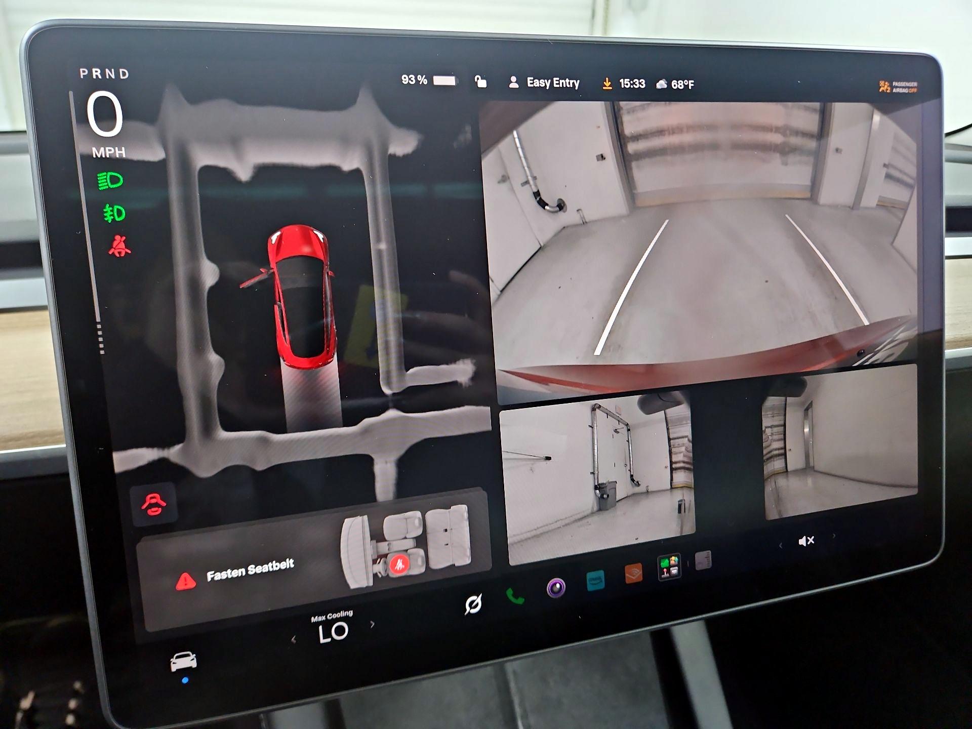 Thumbnail: 2022 Tesla Model 3 - 15