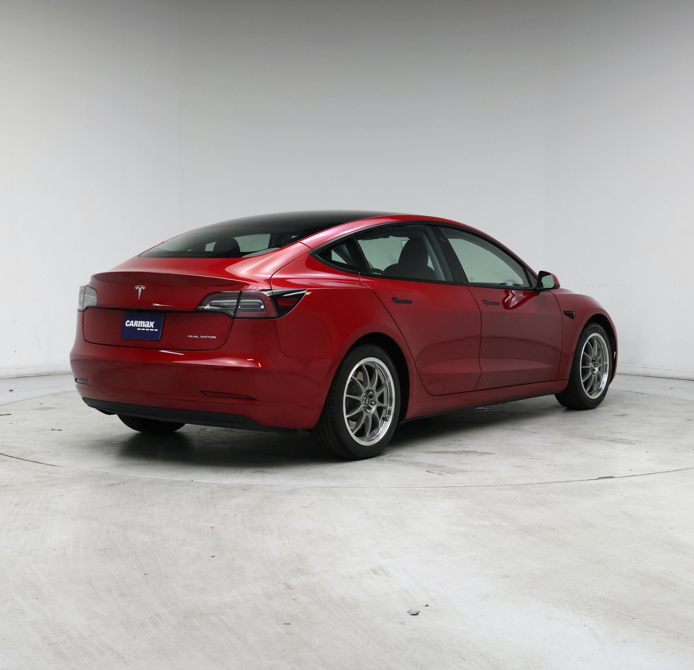 Thumbnail: 2022 Tesla Model 3 - 8