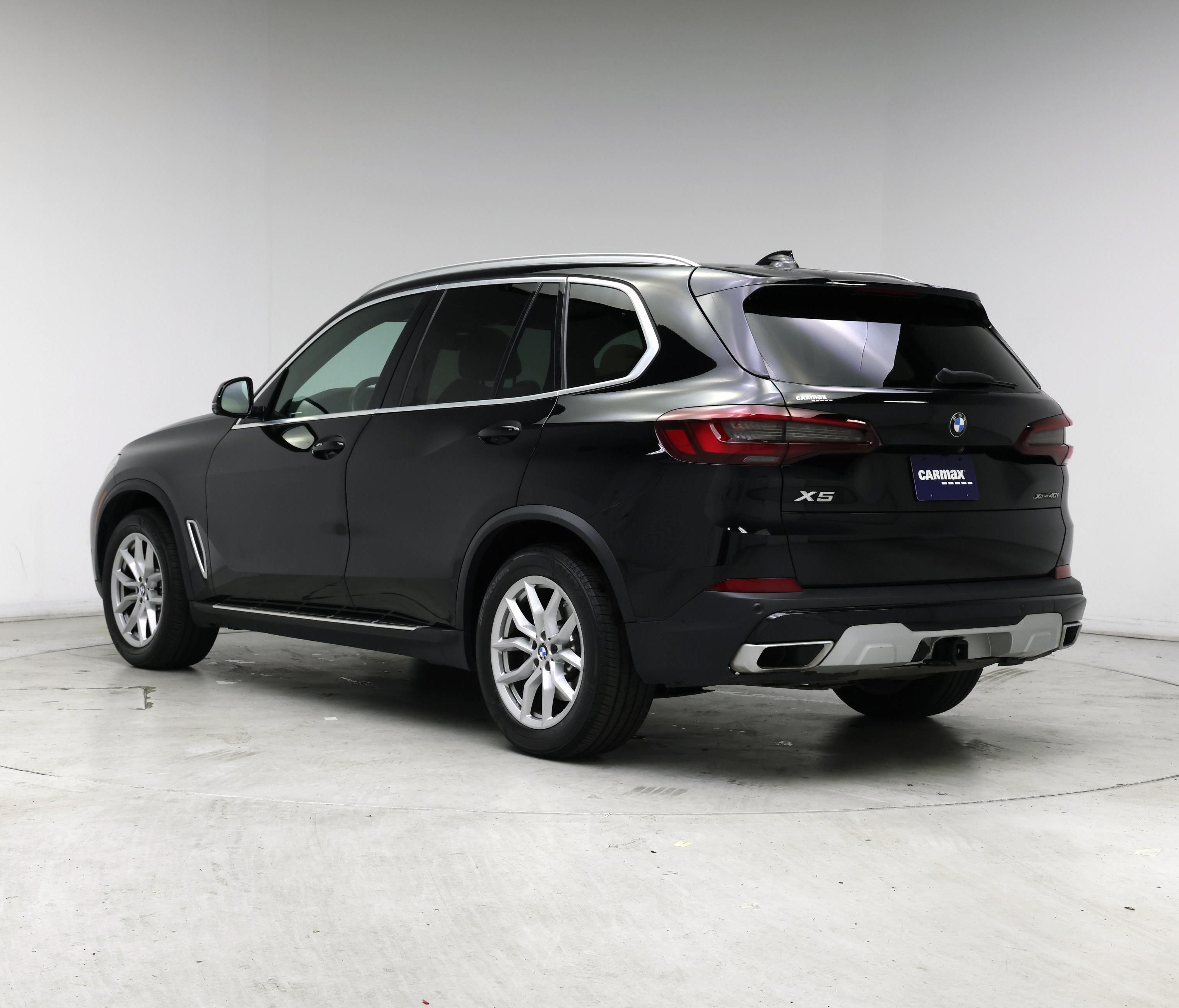 Thumbnail: 2021 BMW X5 - 2