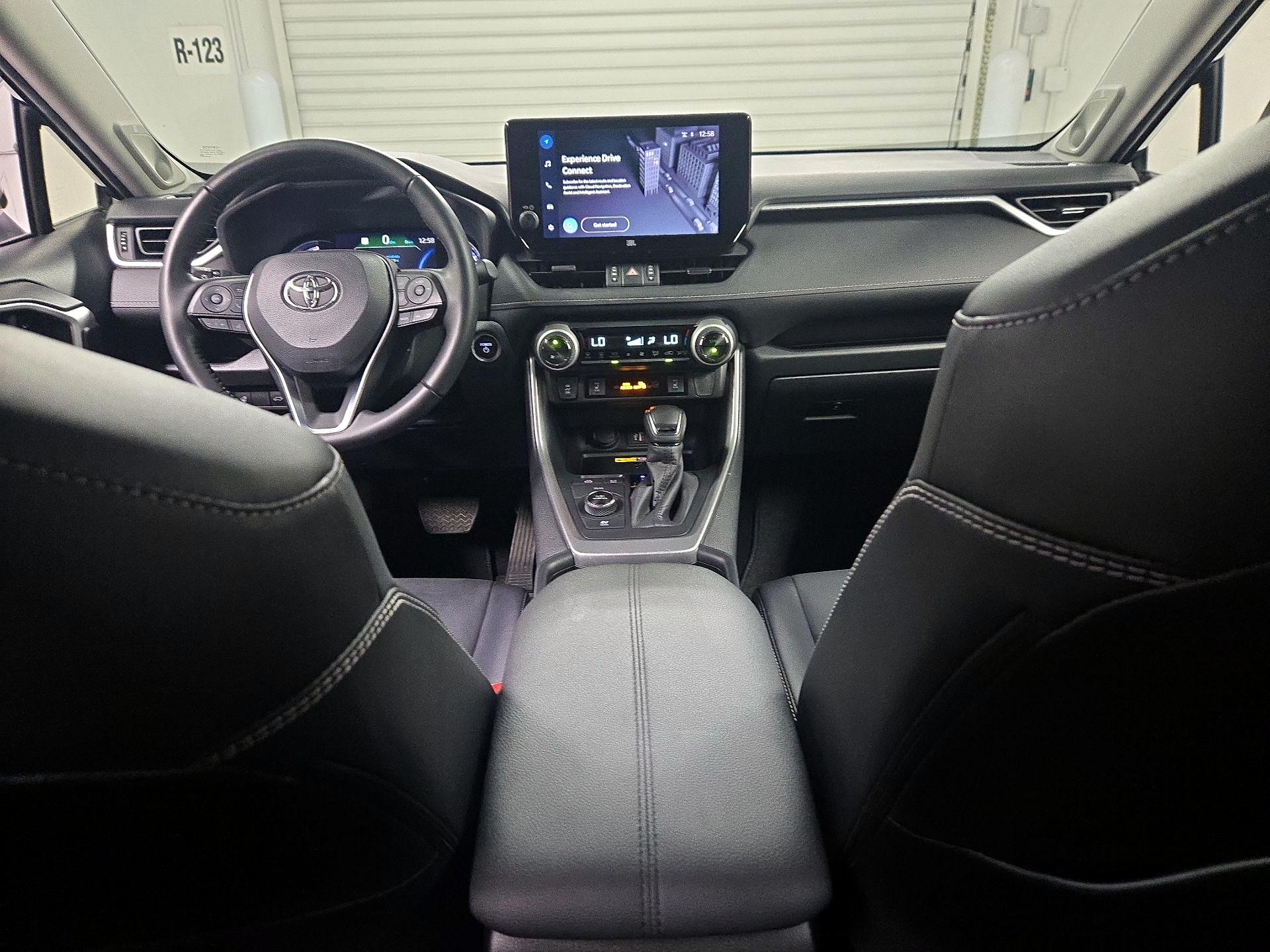 Thumbnail: 2023 Toyota RAV4 - 9