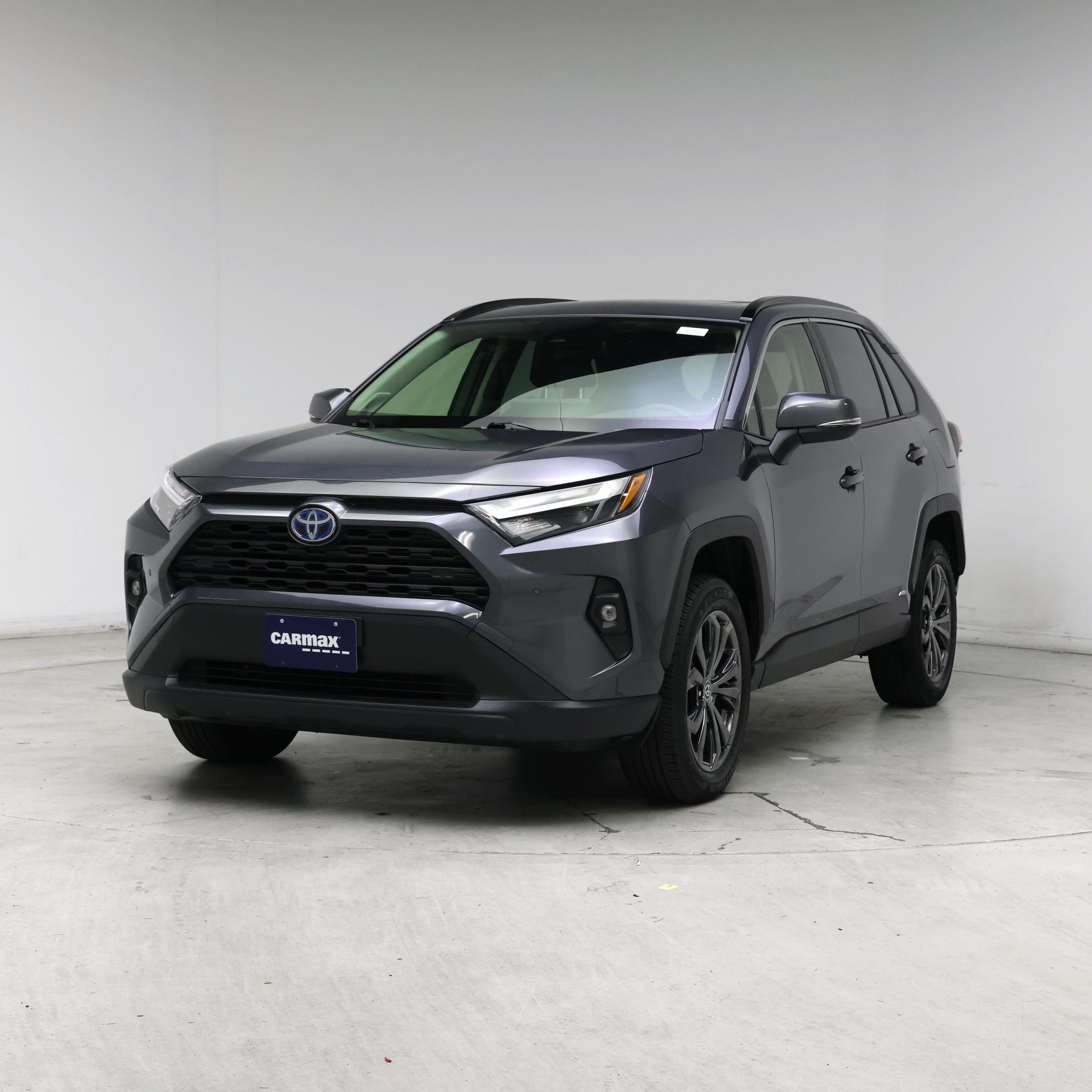 Thumbnail: 2023 Toyota RAV4 - 4