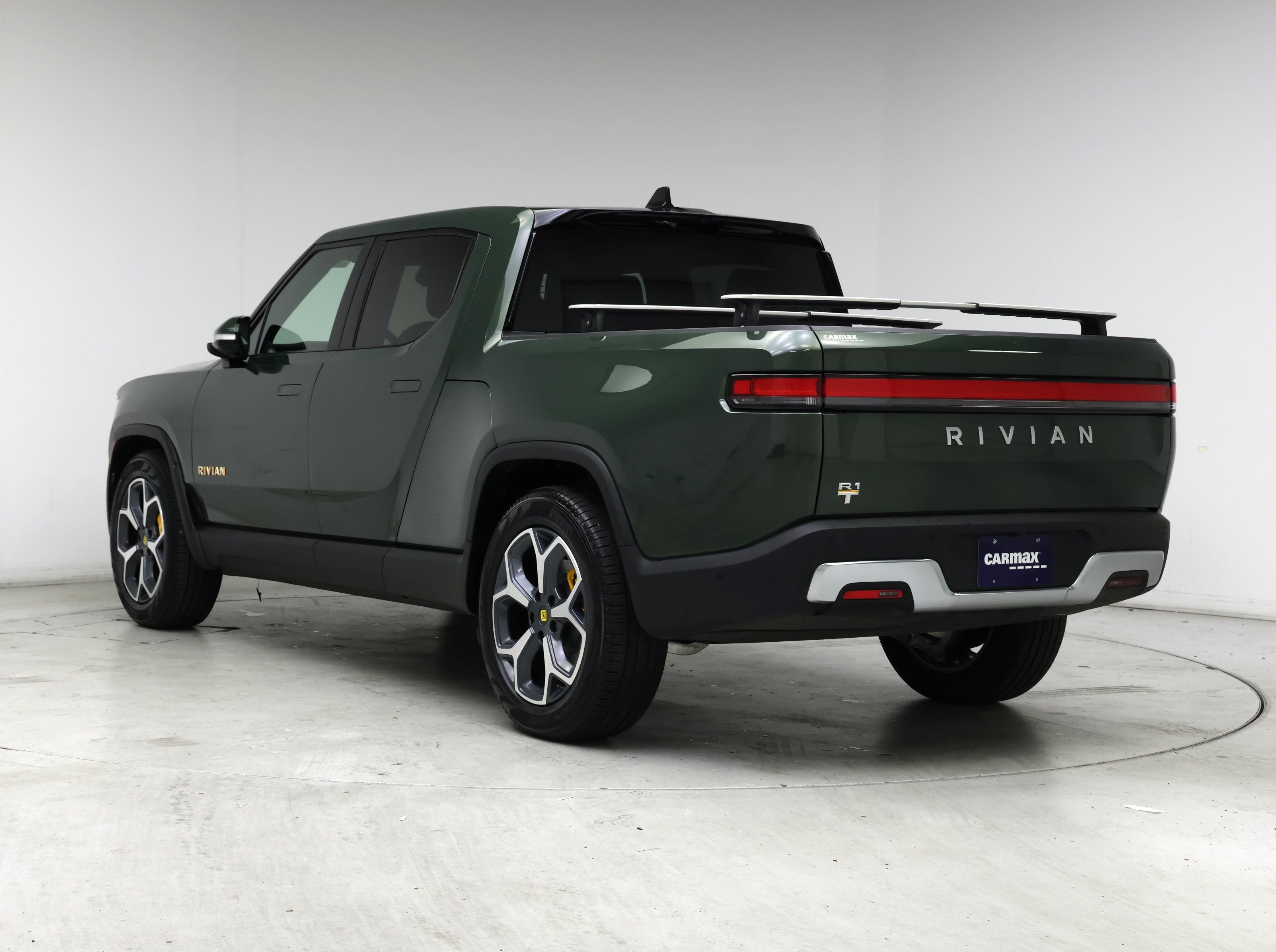 Thumbnail: 2023 Rivian R1T - 2