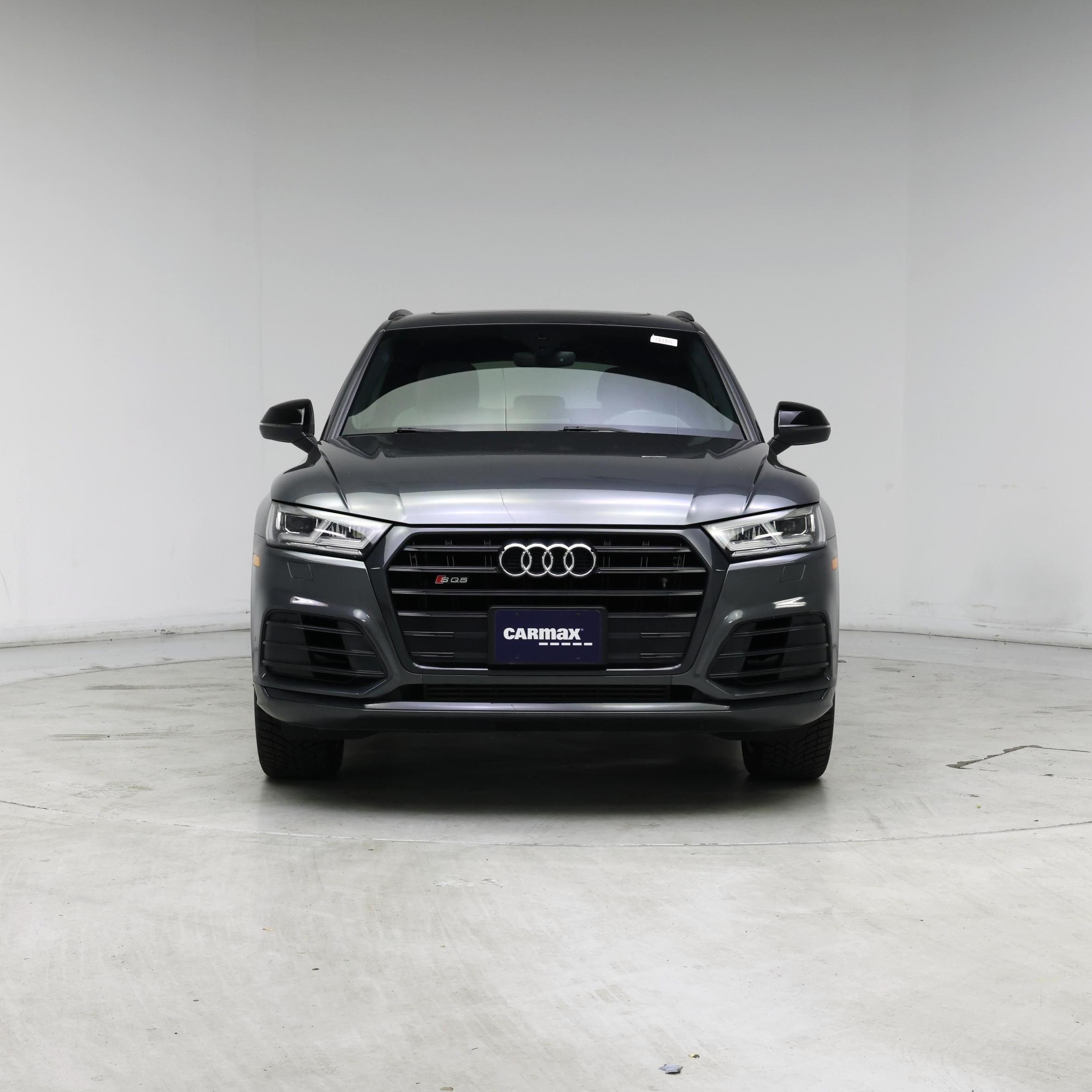 Thumbnail: 2019 Audi SQ5 - 5