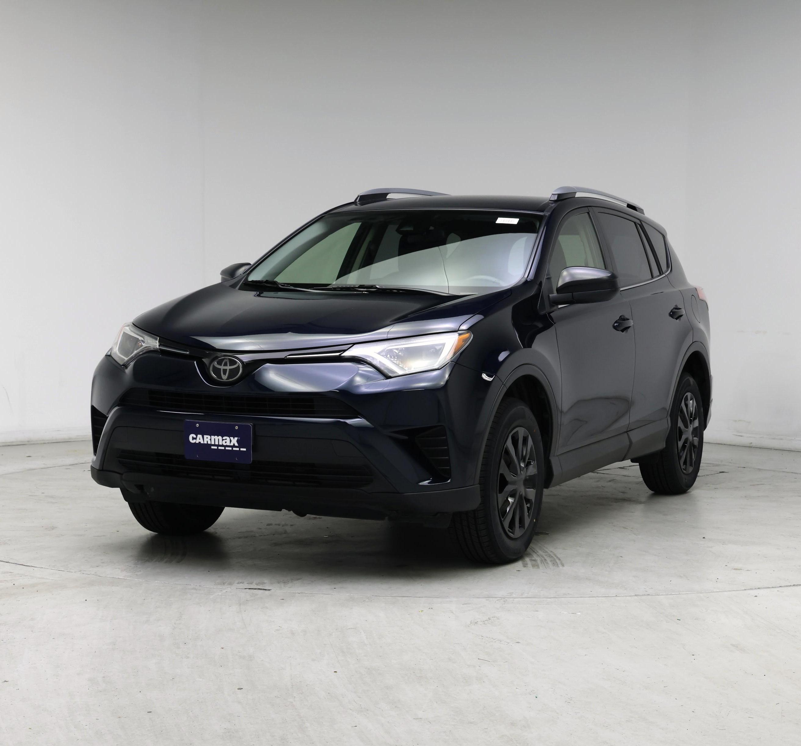Thumbnail: 2018 Toyota RAV4 - 4