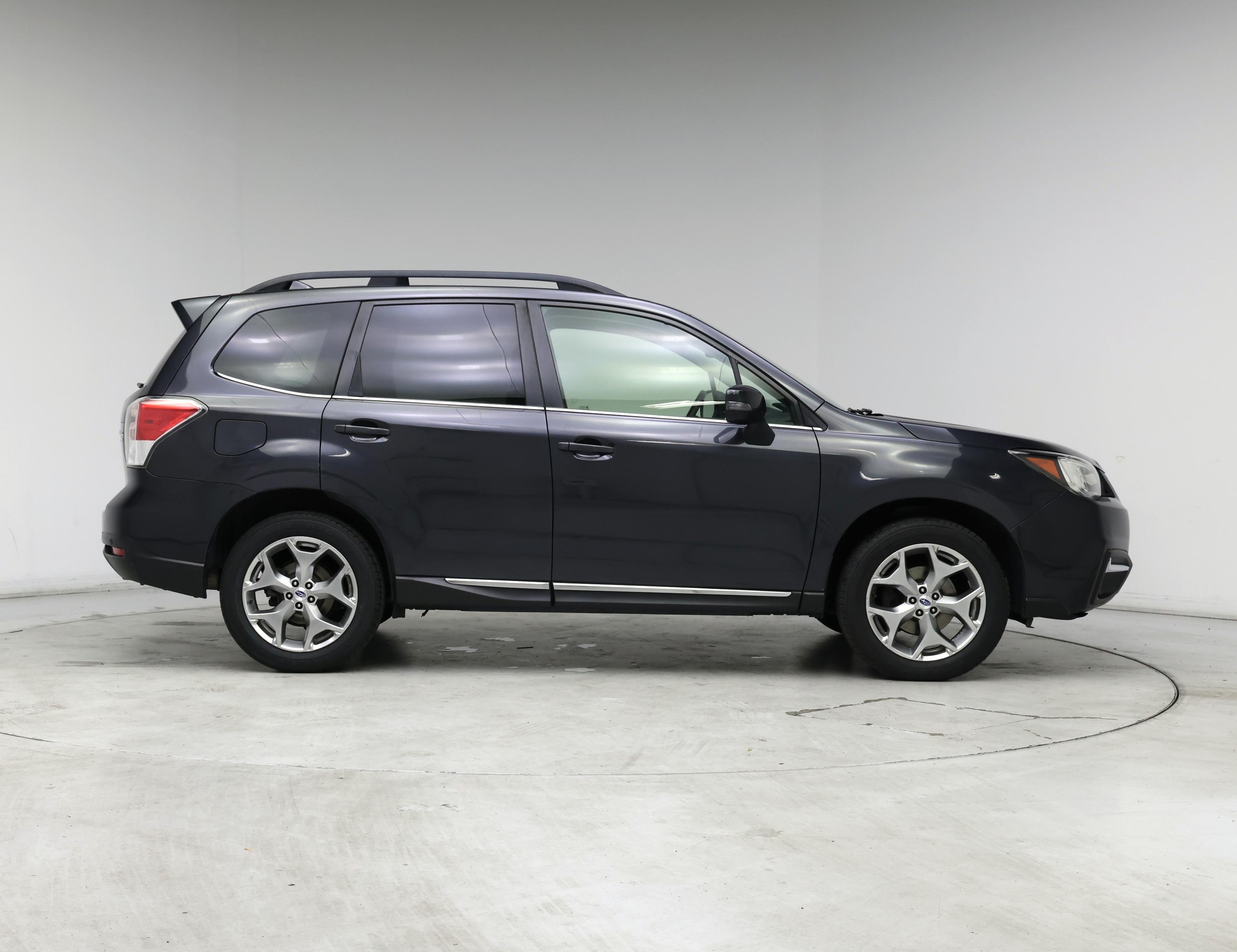 Thumbnail: 2017 Subaru Forester - 7