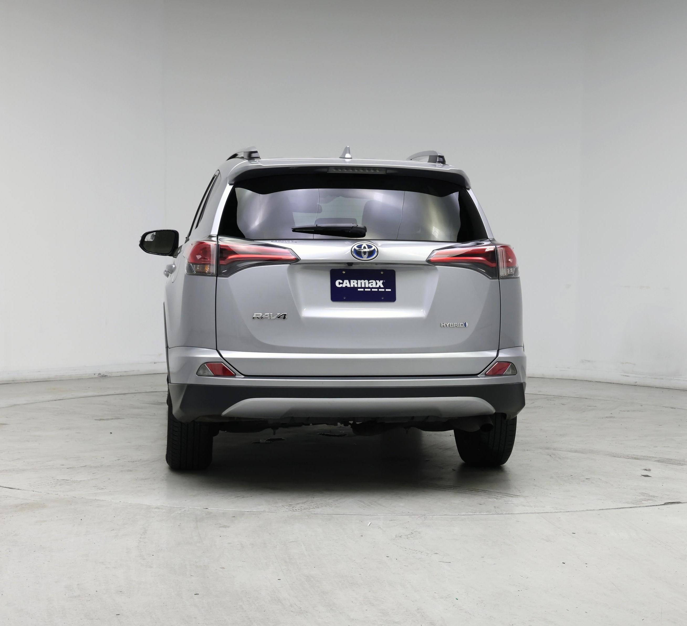 Thumbnail: 2018 Toyota RAV4 - 6