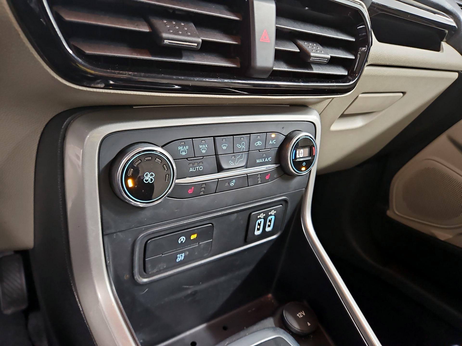 Thumbnail: 2020 Ford EcoSport - 17
