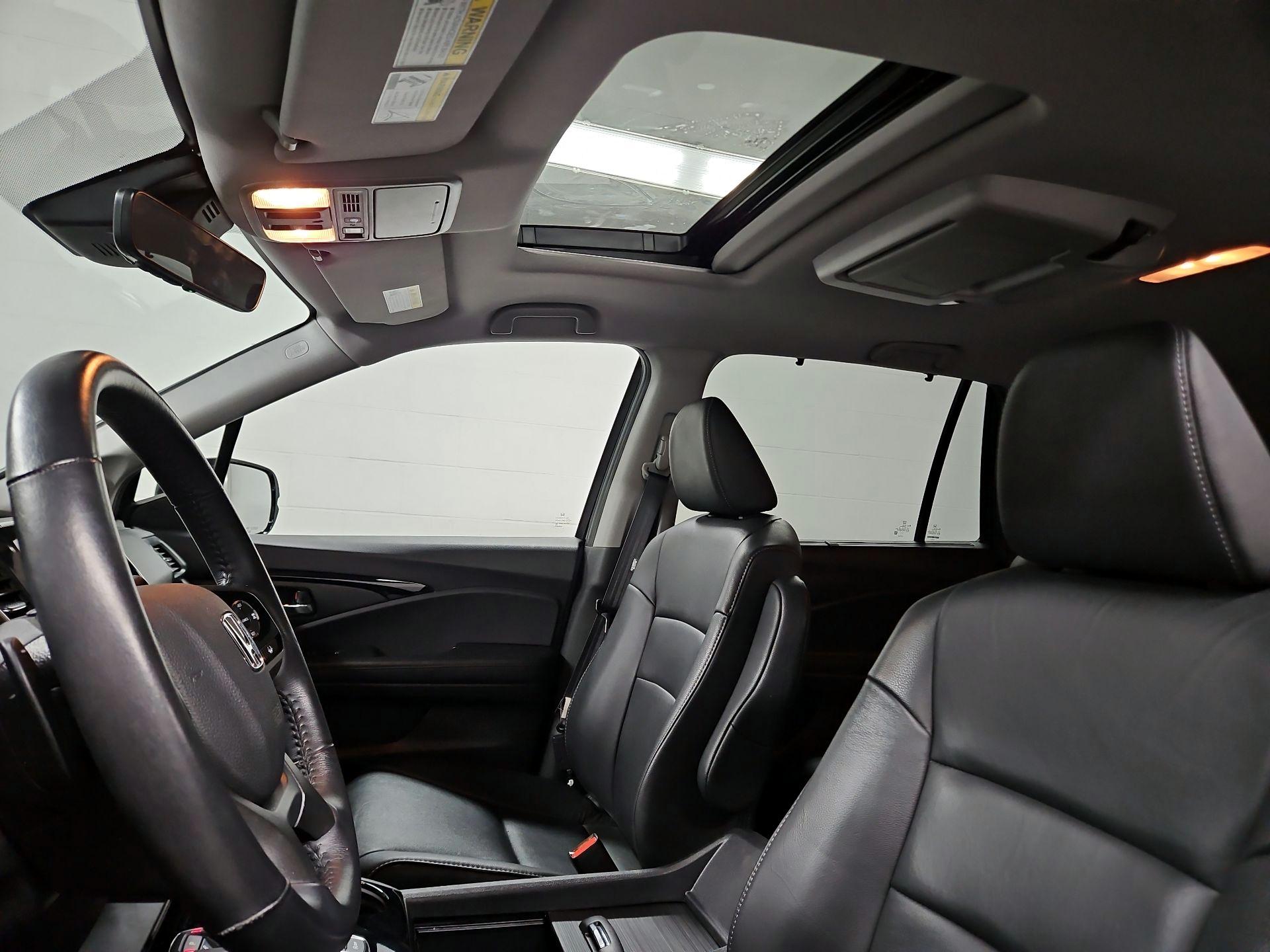 Thumbnail: 2020 Honda Pilot - 20