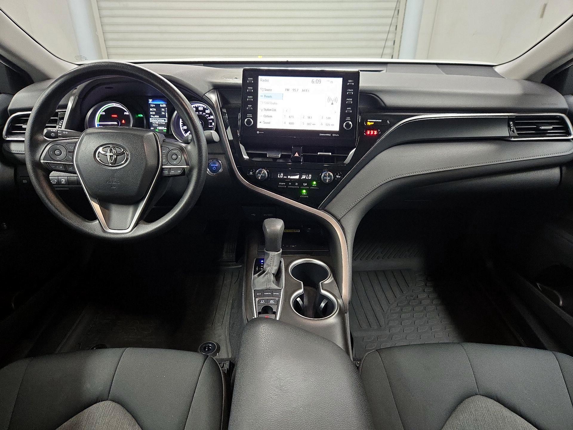 Thumbnail: 2024 Toyota Camry - 9