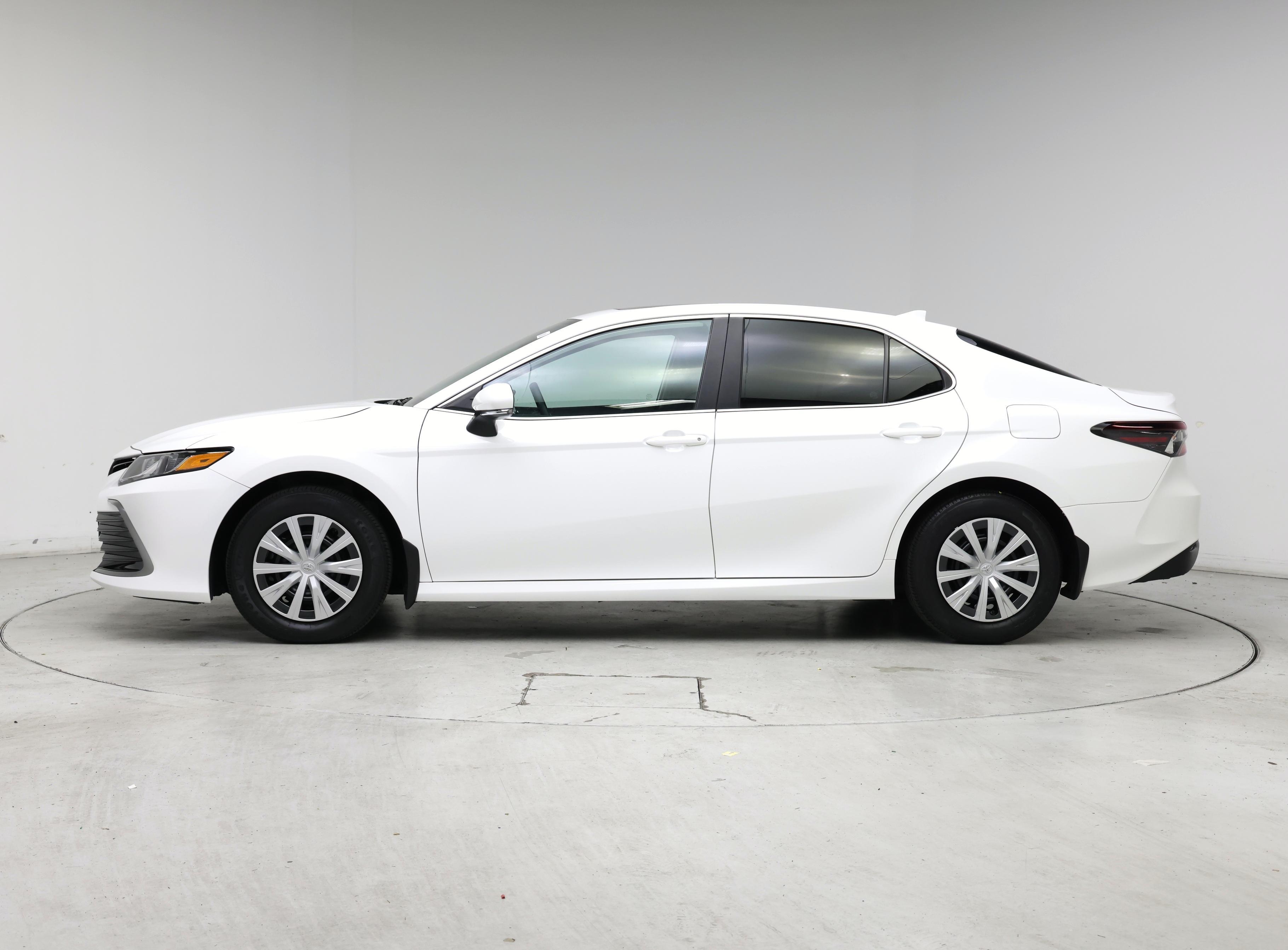 Thumbnail: 2024 Toyota Camry - 3