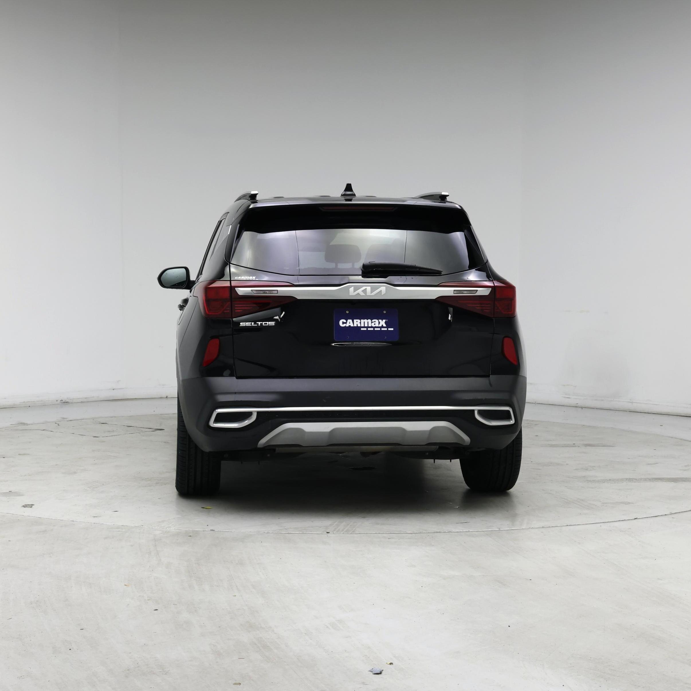 Thumbnail: 2023 Kia Seltos - 6