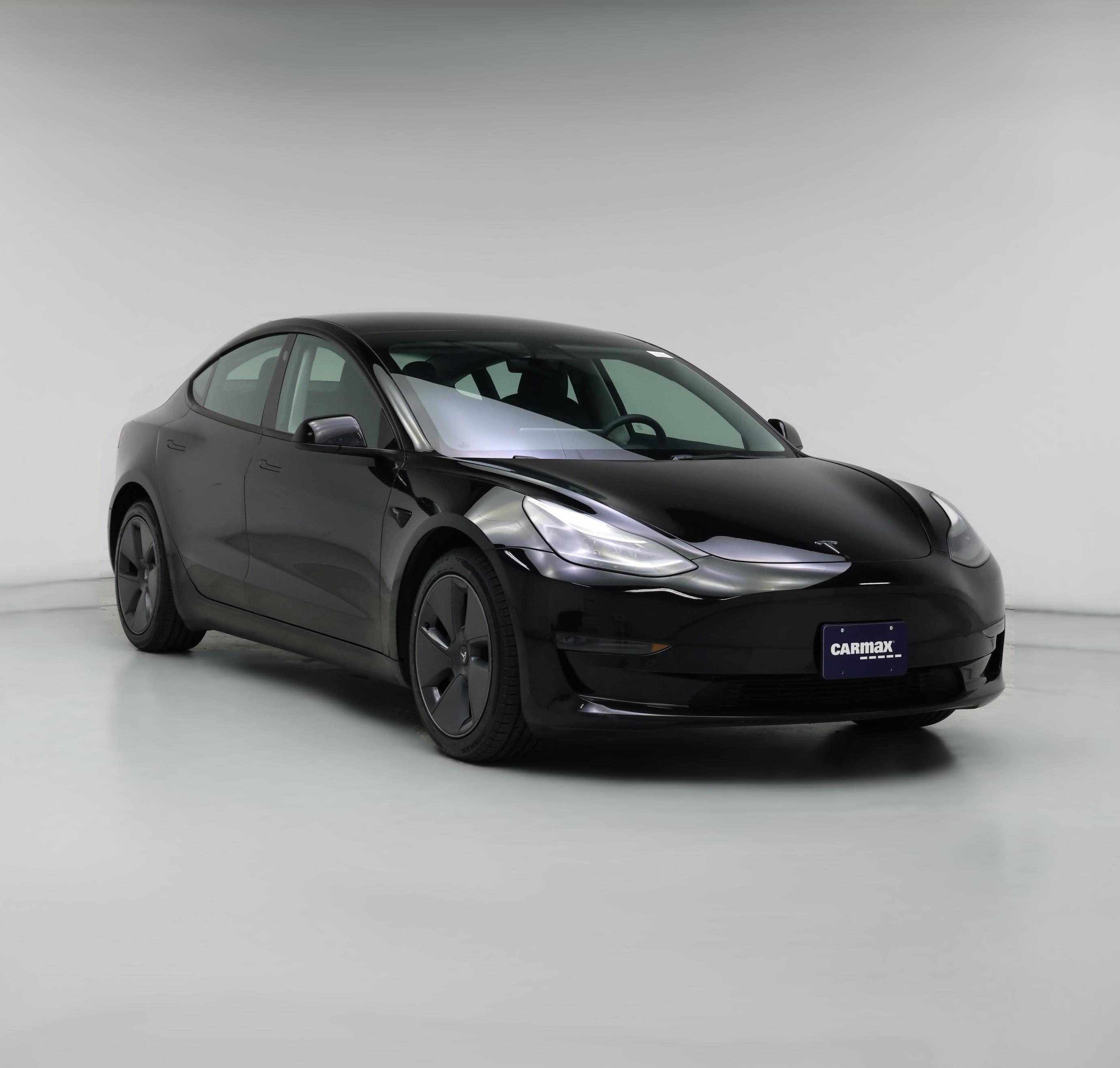 Thumbnail: 2022 Tesla Model 3 - 1