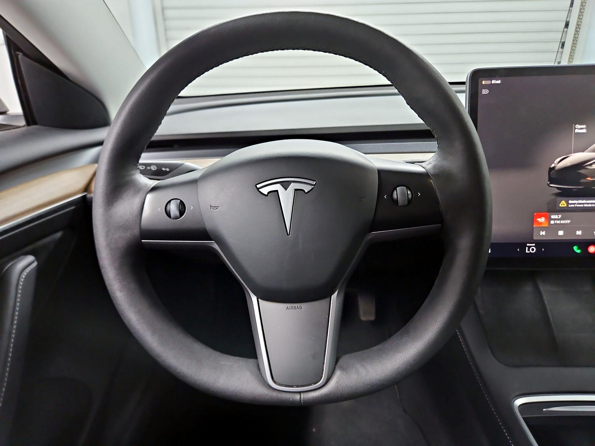 Thumbnail: 2022 Tesla Model 3 - 10