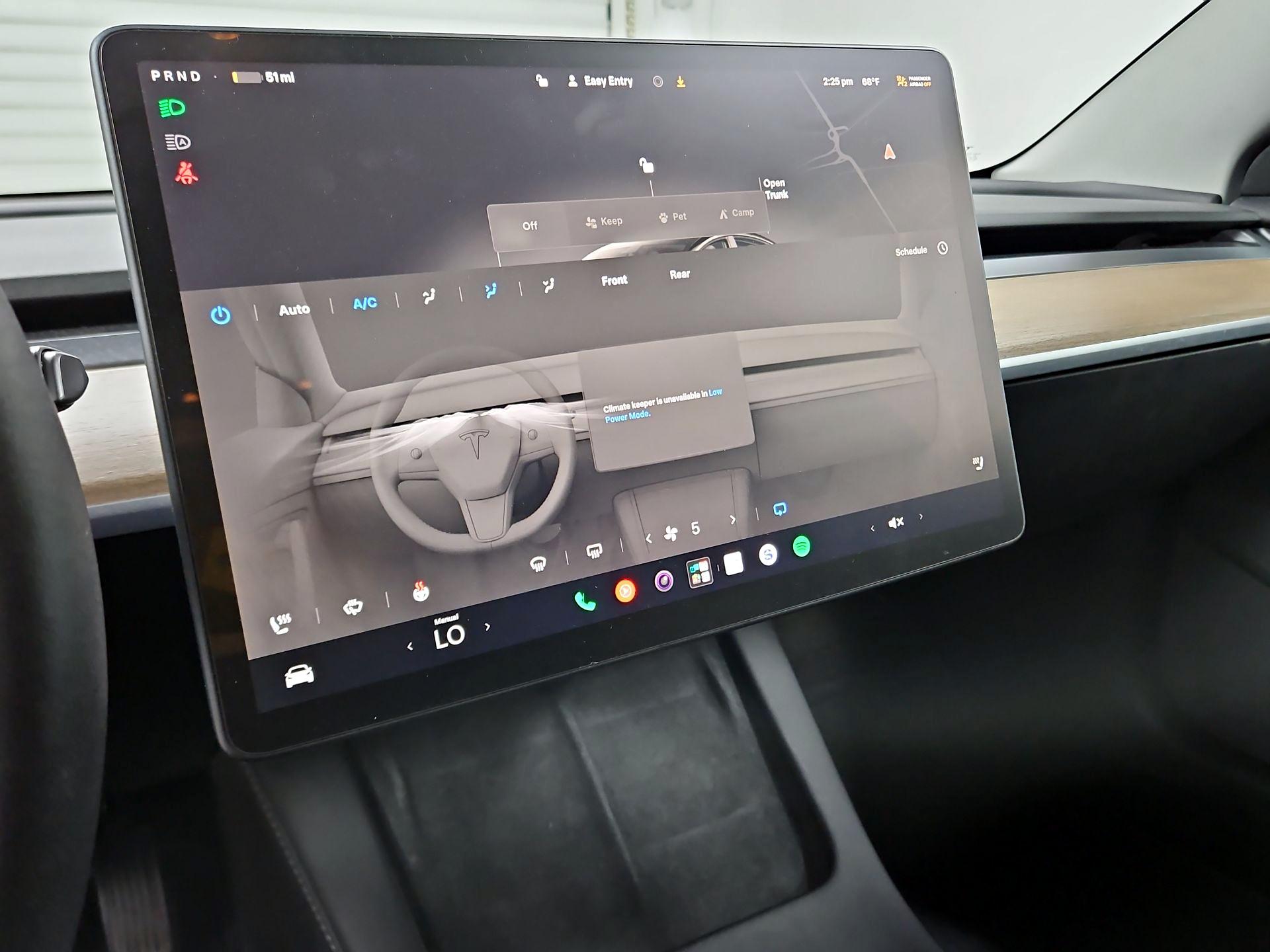 Thumbnail: 2022 Tesla Model 3 - 16