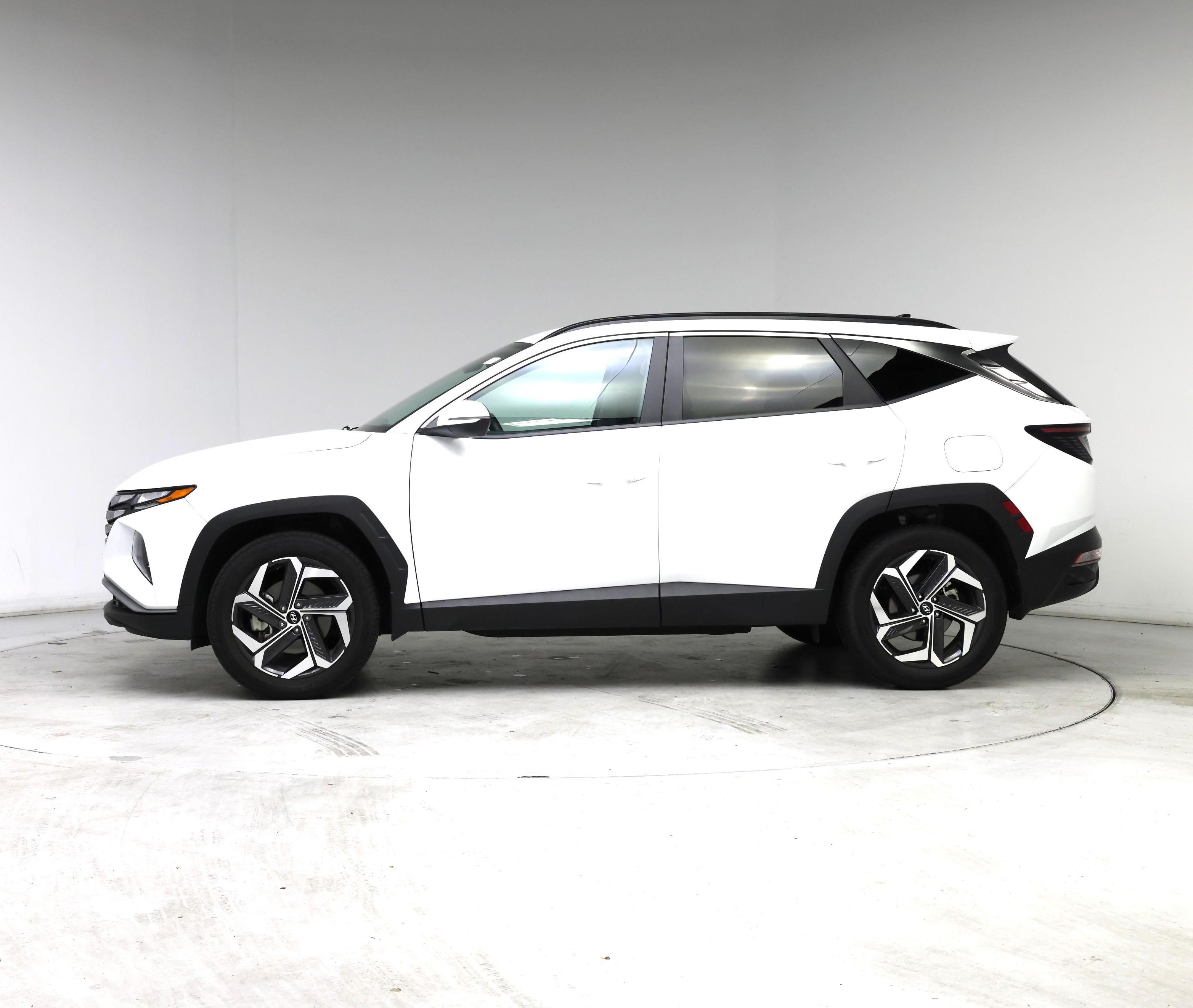 Thumbnail: 2022 Hyundai Tucson - 3