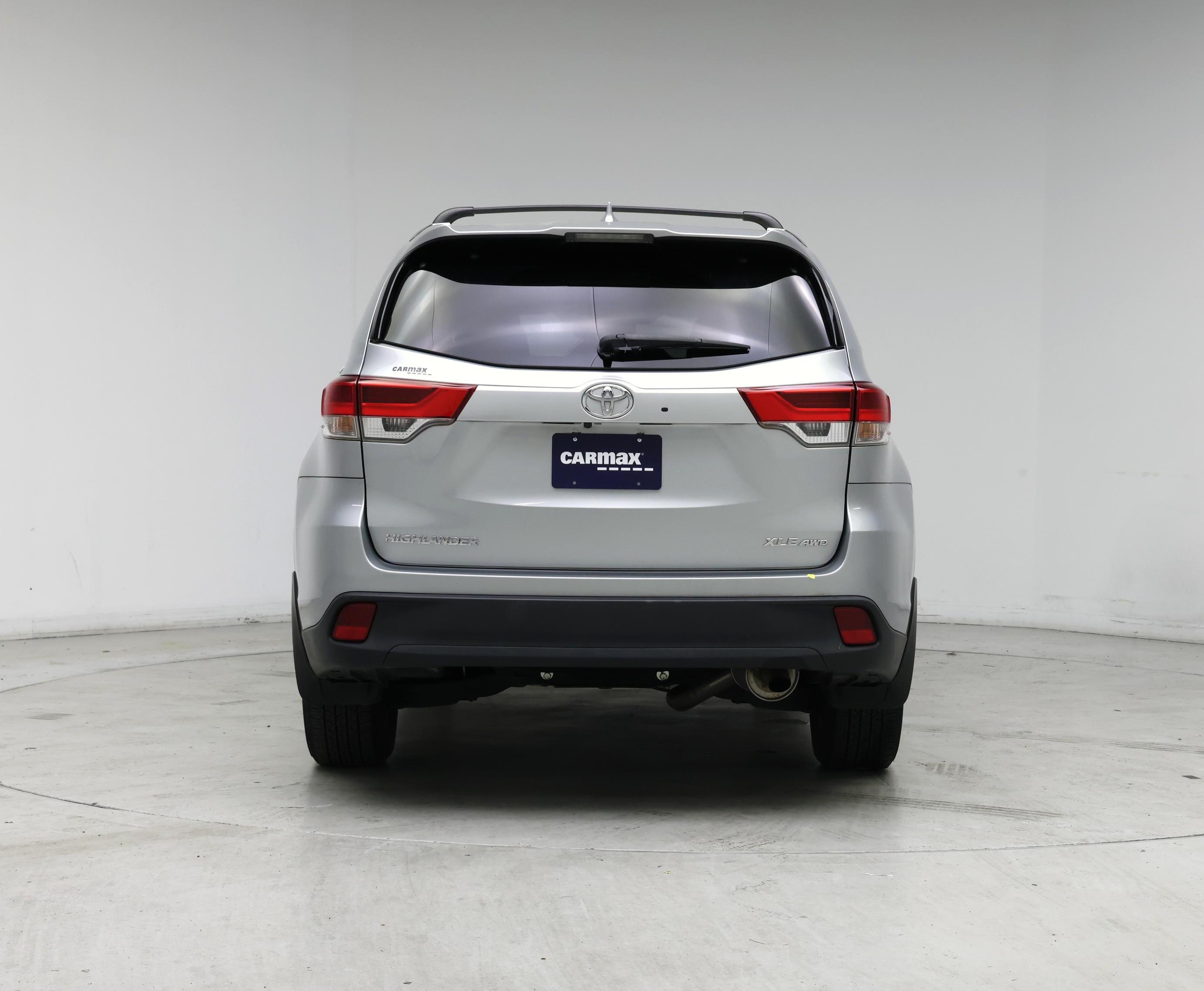 Thumbnail: 2018 Toyota Highlander - 6