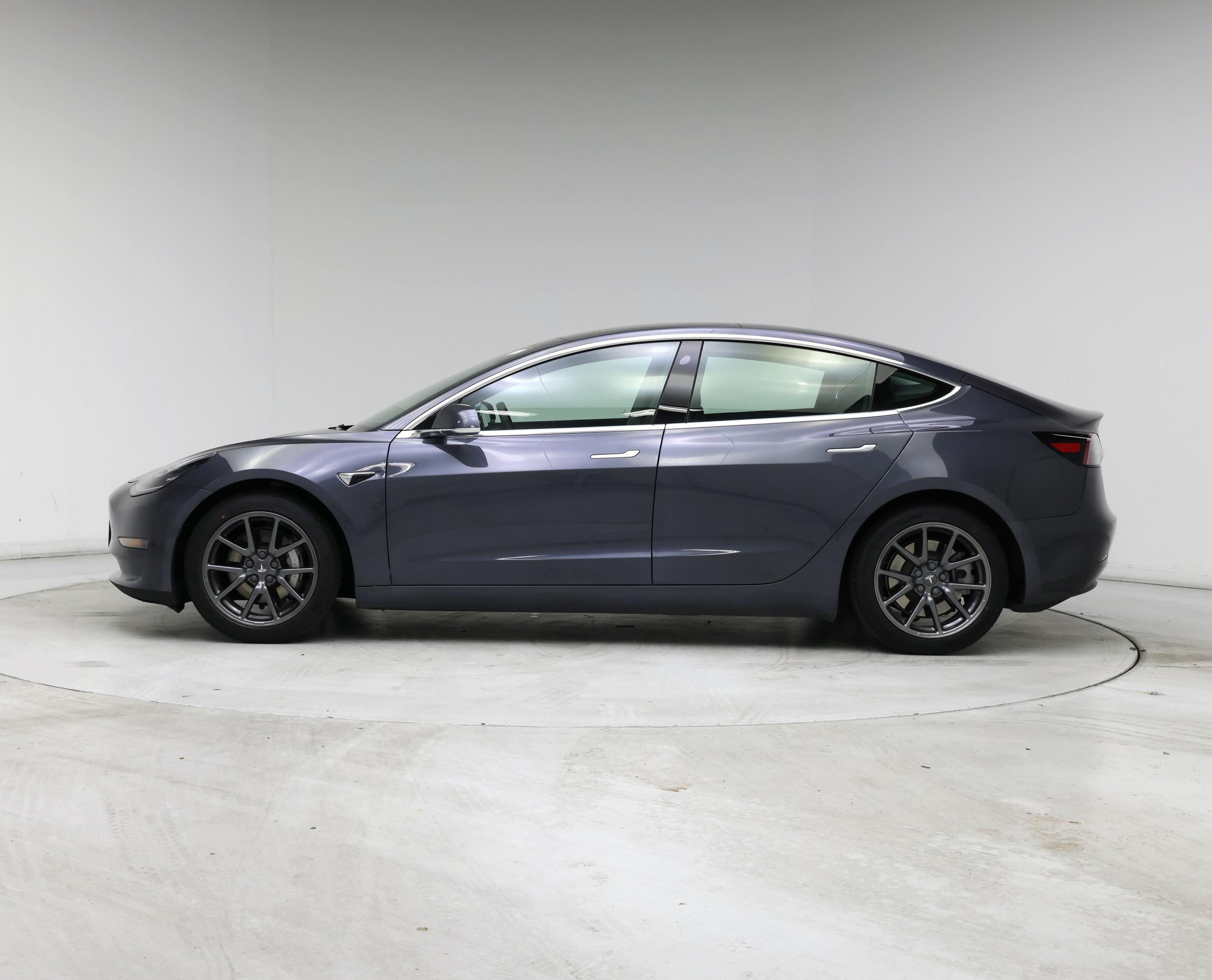Thumbnail: 2020 Tesla Model 3 - 3