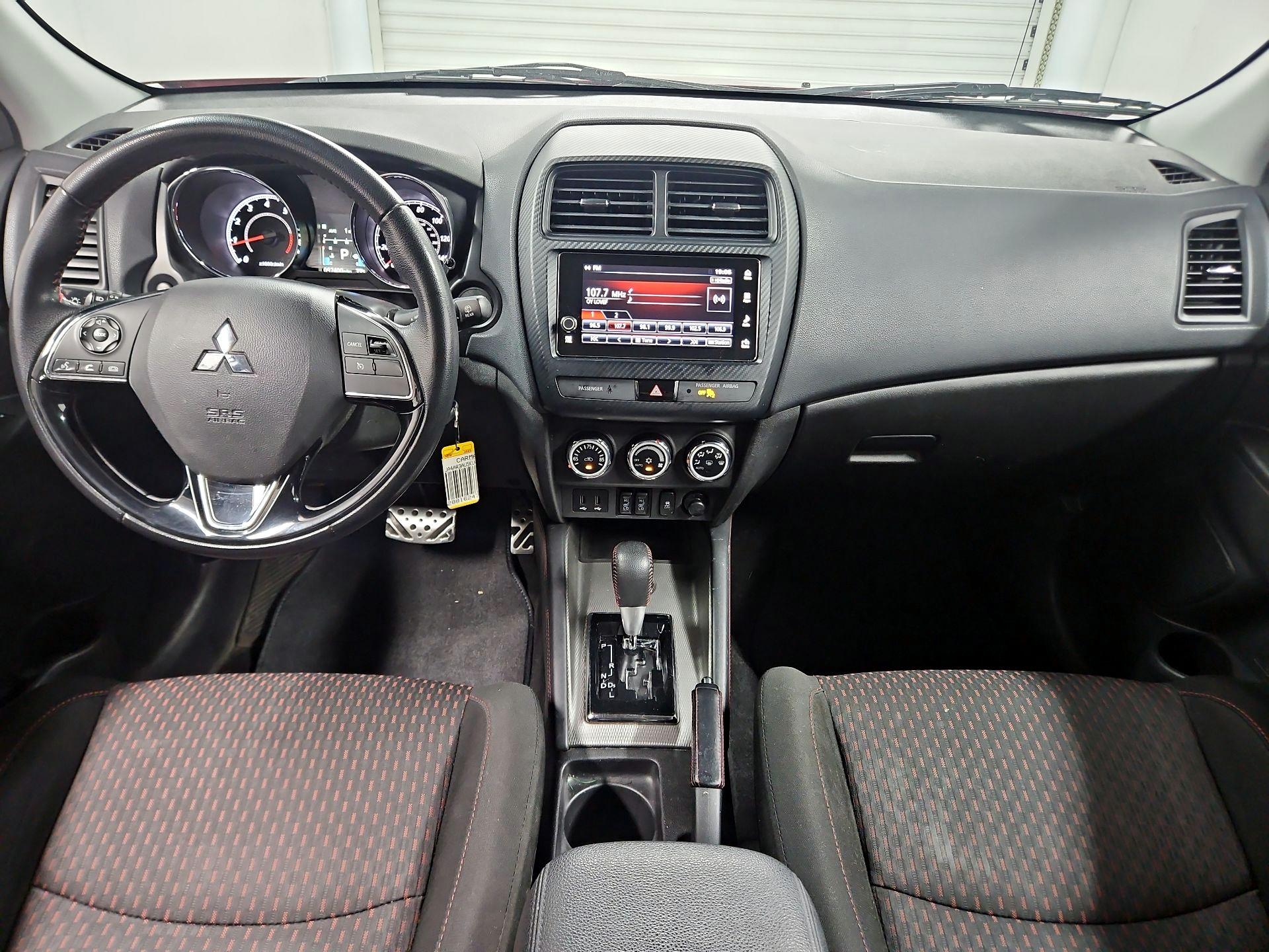 Thumbnail: 2019 Mitsubishi Outlander Sport - 9