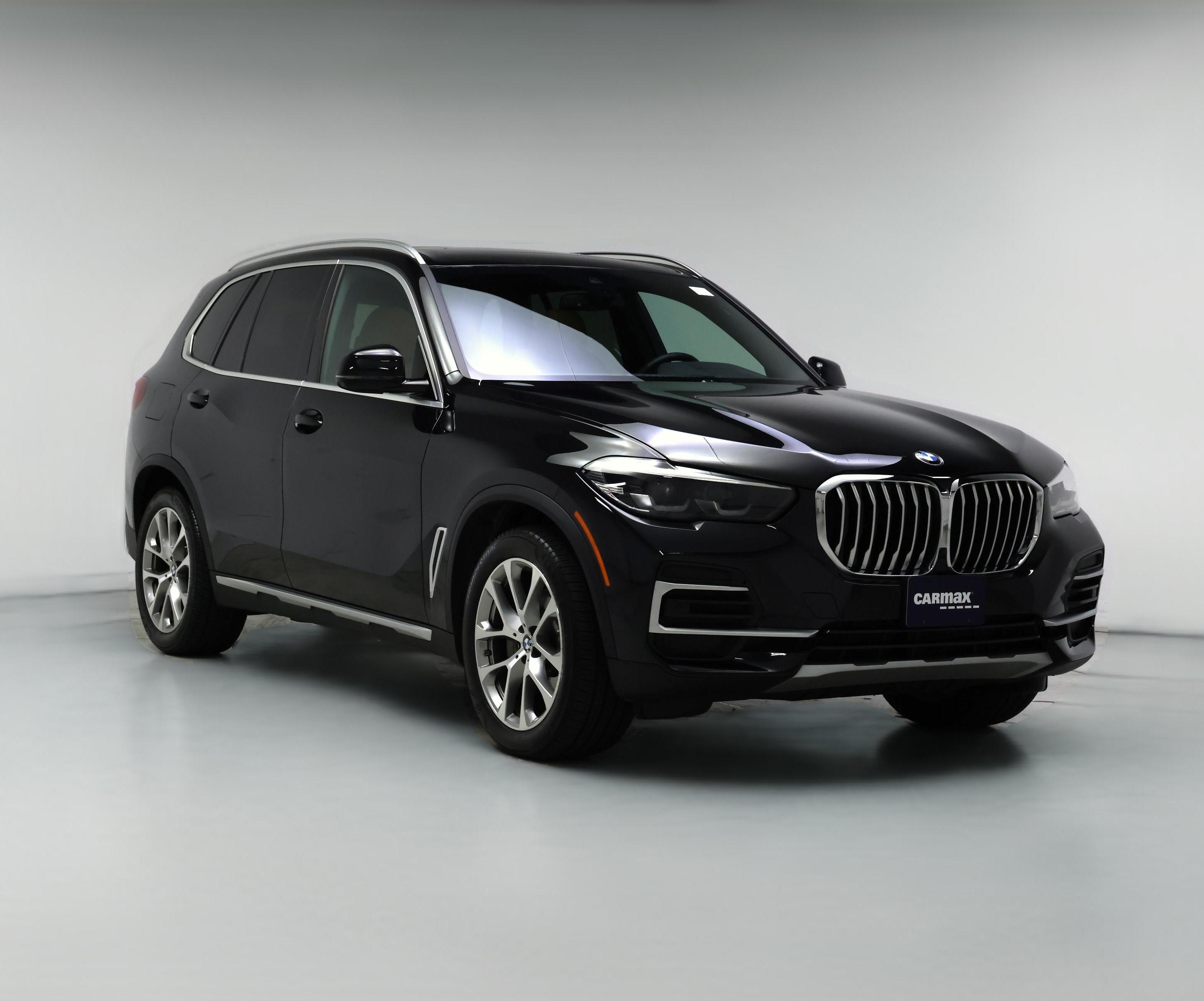 Thumbnail: 2023 BMW X5 - 1