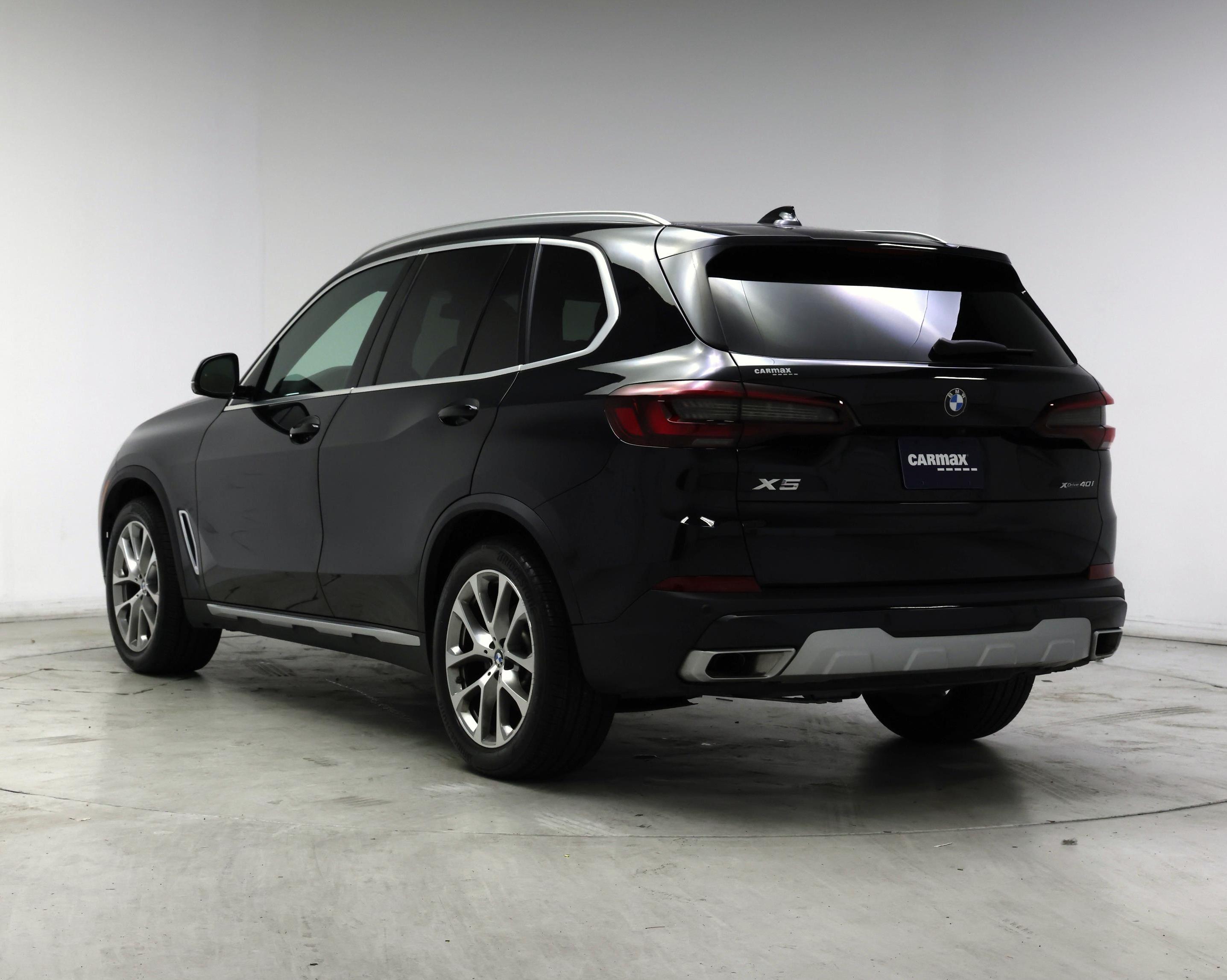 Thumbnail: 2023 BMW X5 - 2