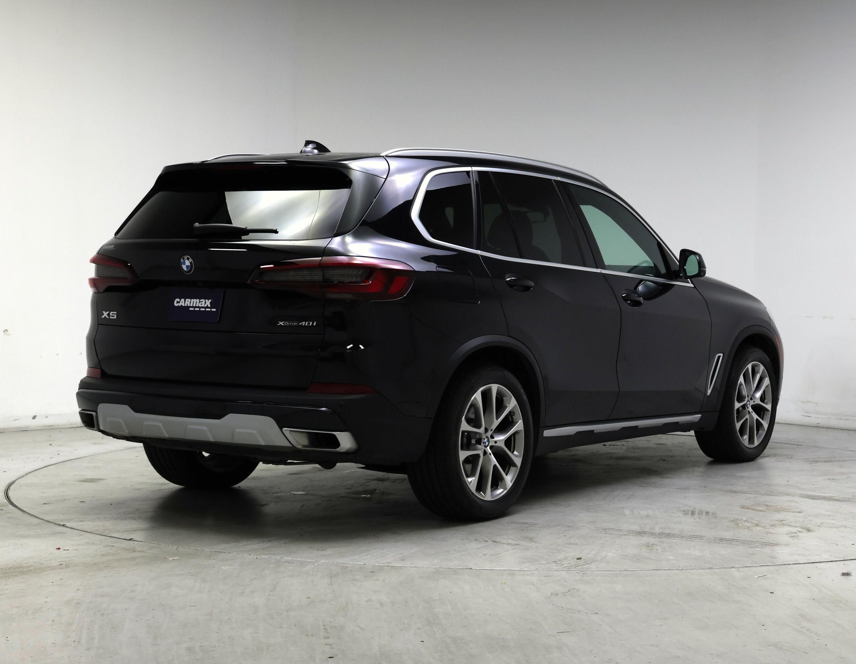 Thumbnail: 2023 BMW X5 - 8