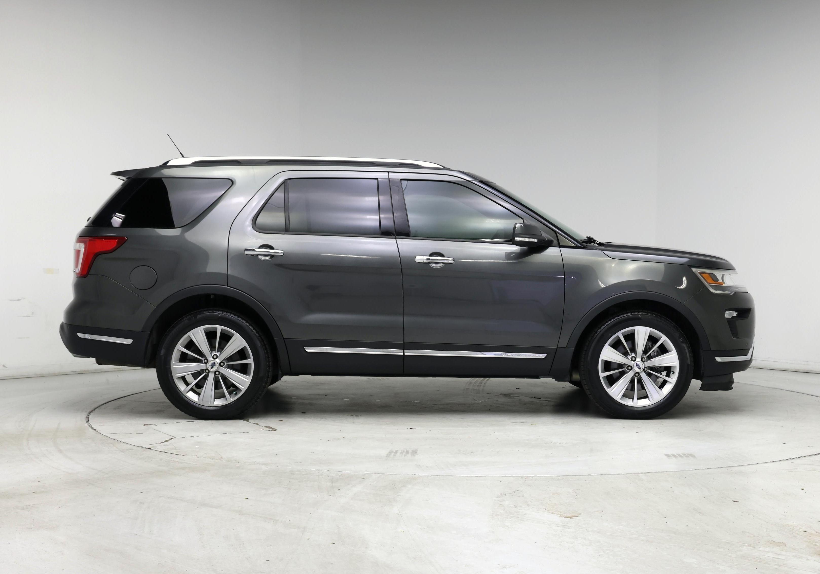 Thumbnail: 2018 Ford Explorer - 7