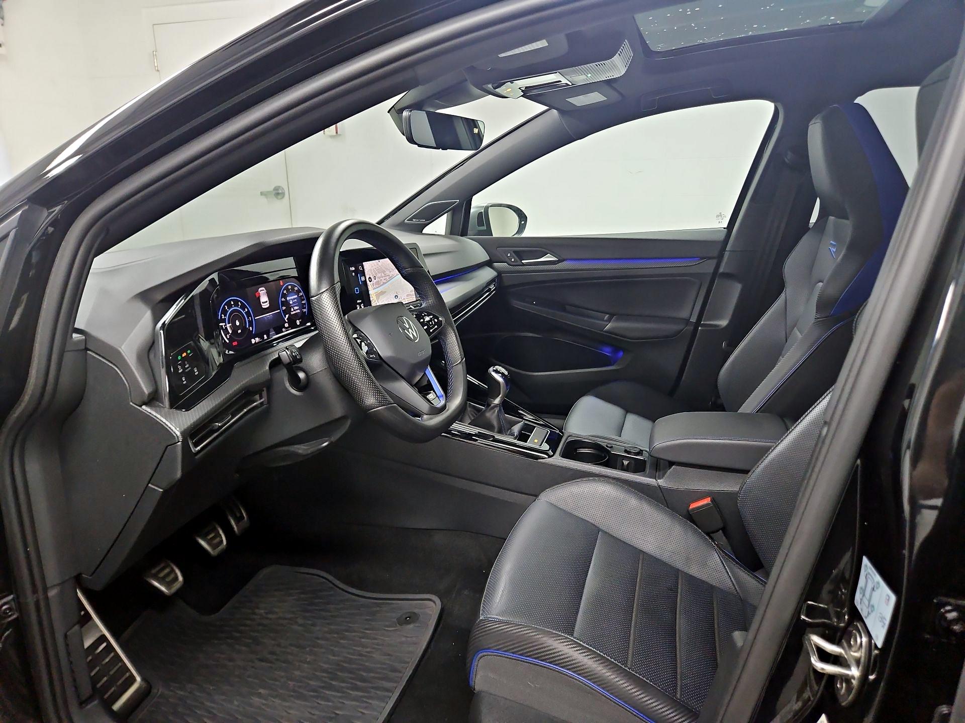 Thumbnail: 2024 Volkswagen Golf - 11