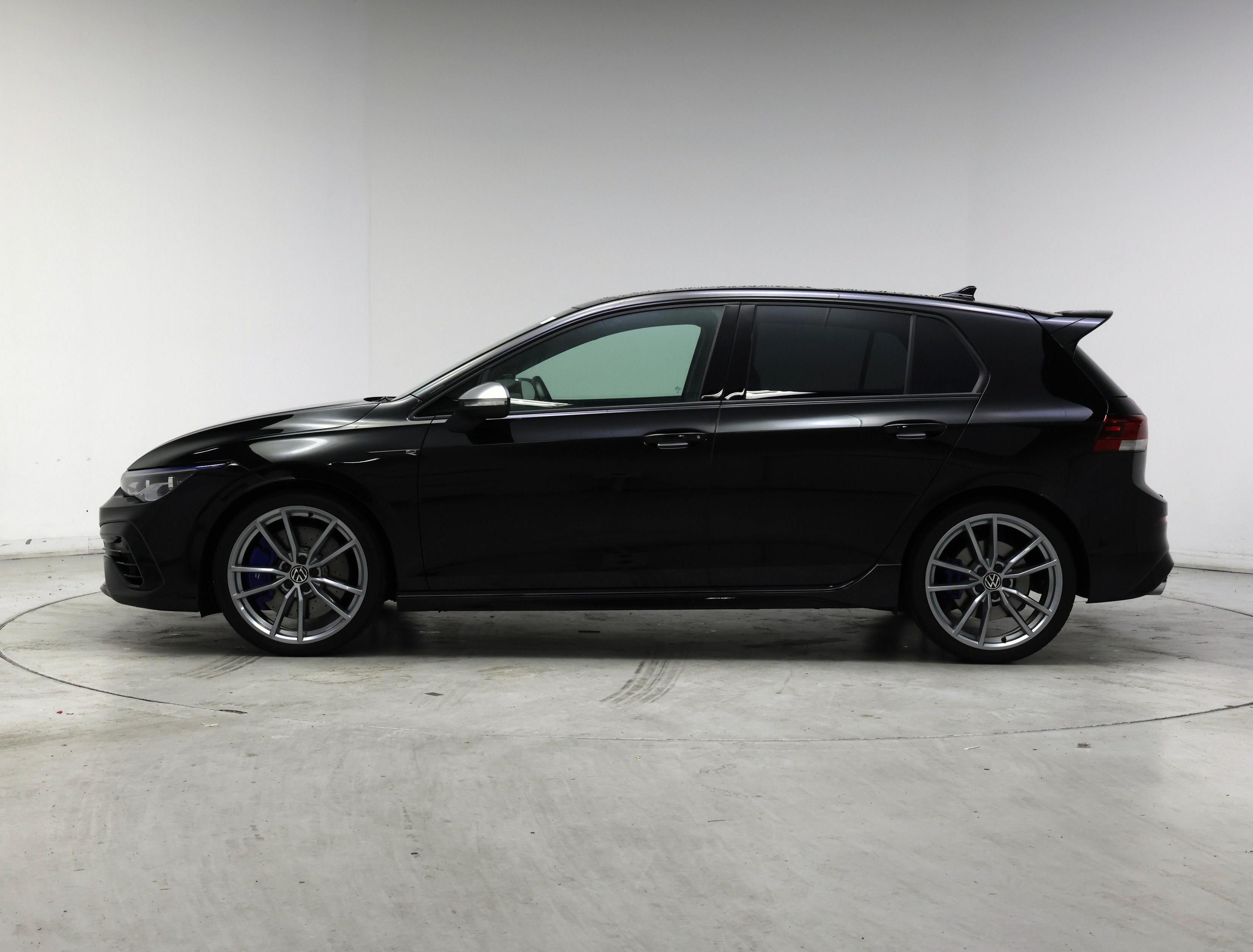 Thumbnail: 2024 Volkswagen Golf - 3
