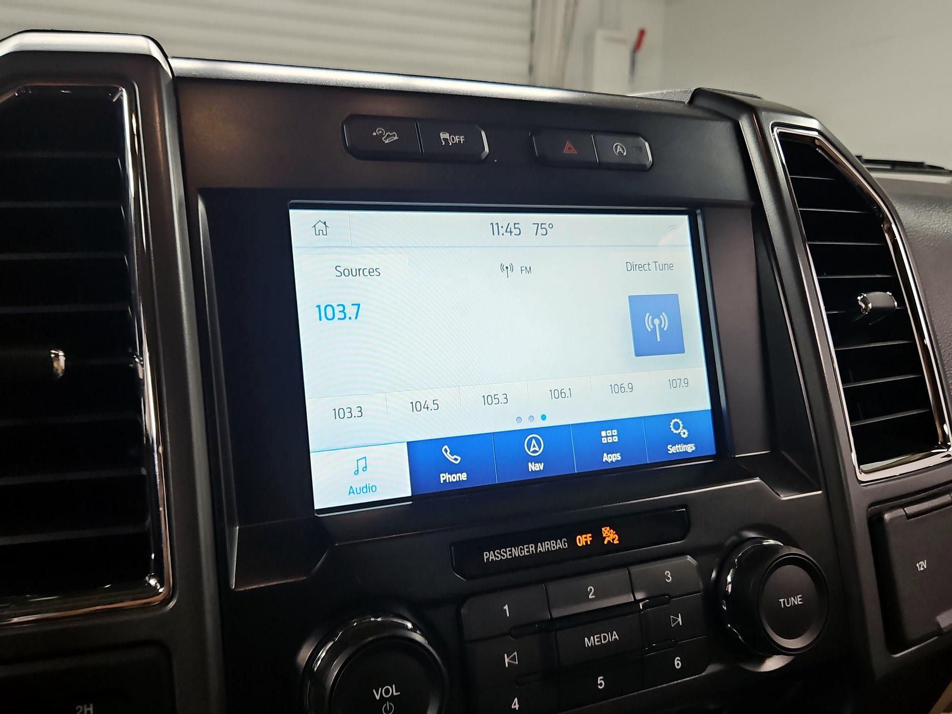 Thumbnail: 2016 Ford F-150 - 16