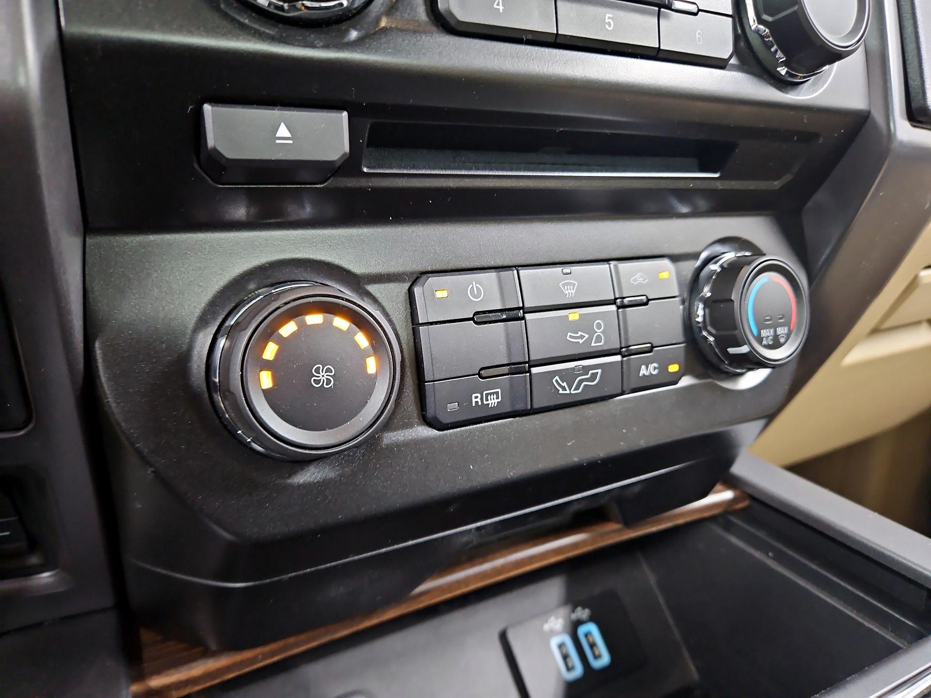 Thumbnail: 2016 Ford F-150 - 17