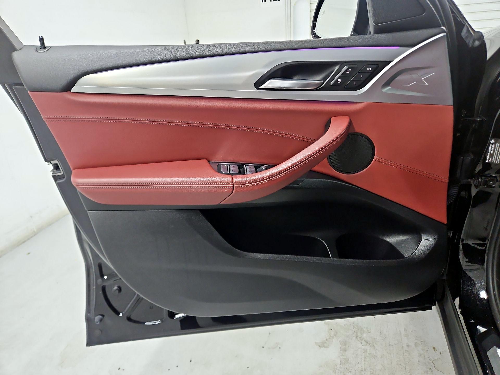 Thumbnail: 2021 BMW X4 - 12