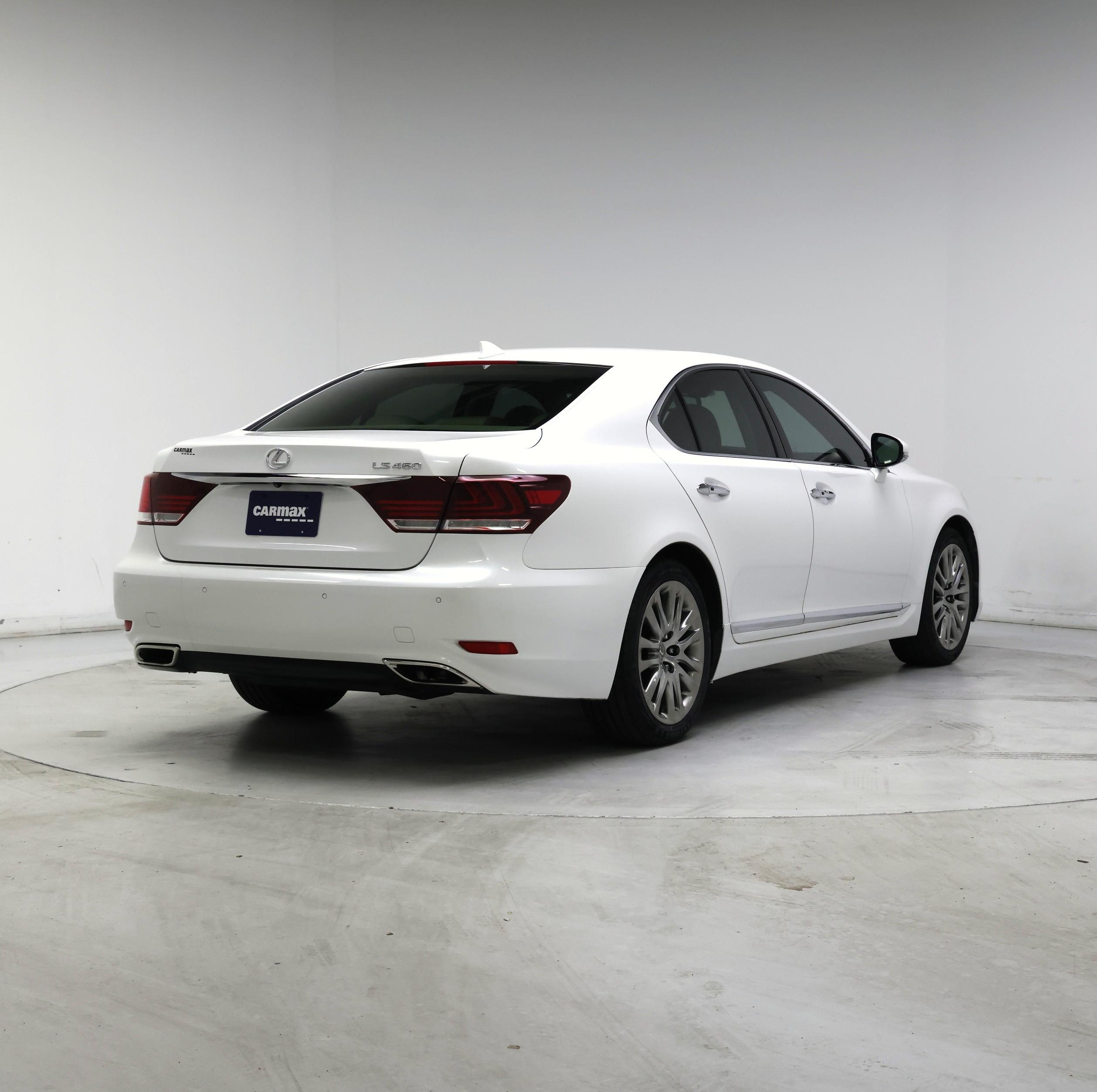 Thumbnail: 2017 Lexus LS - 8