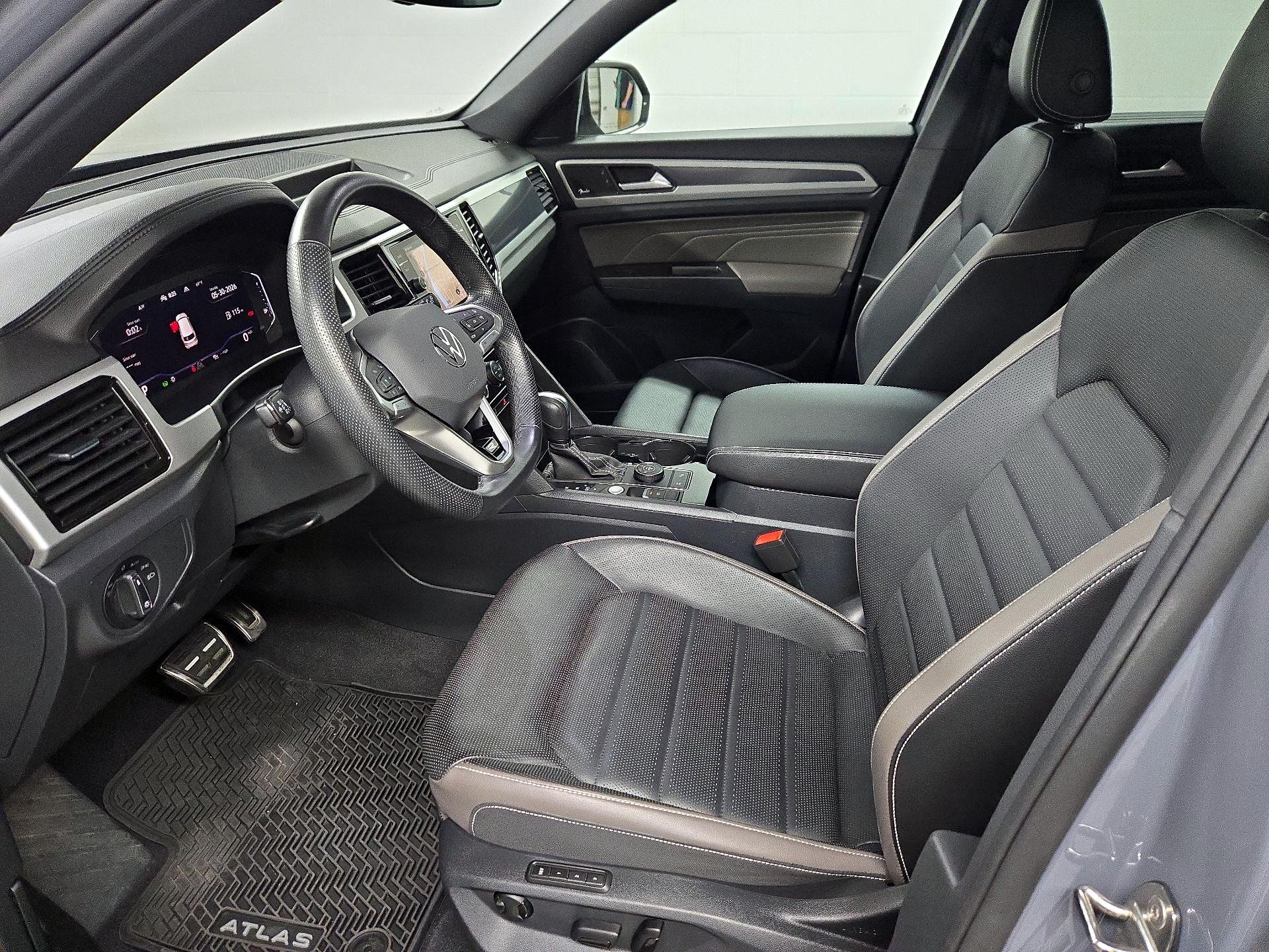 Thumbnail: 2023 Volkswagen Atlas - 11