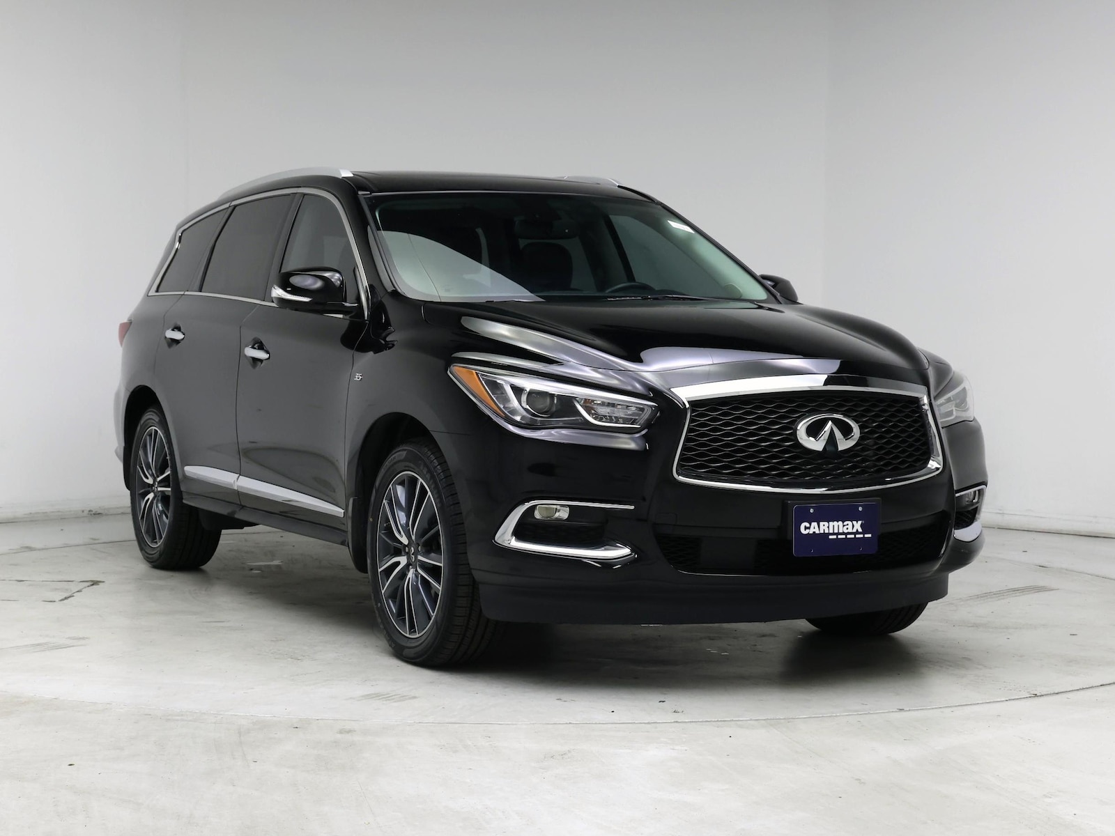 2018 INFINITI QX60 Base - Photo 2