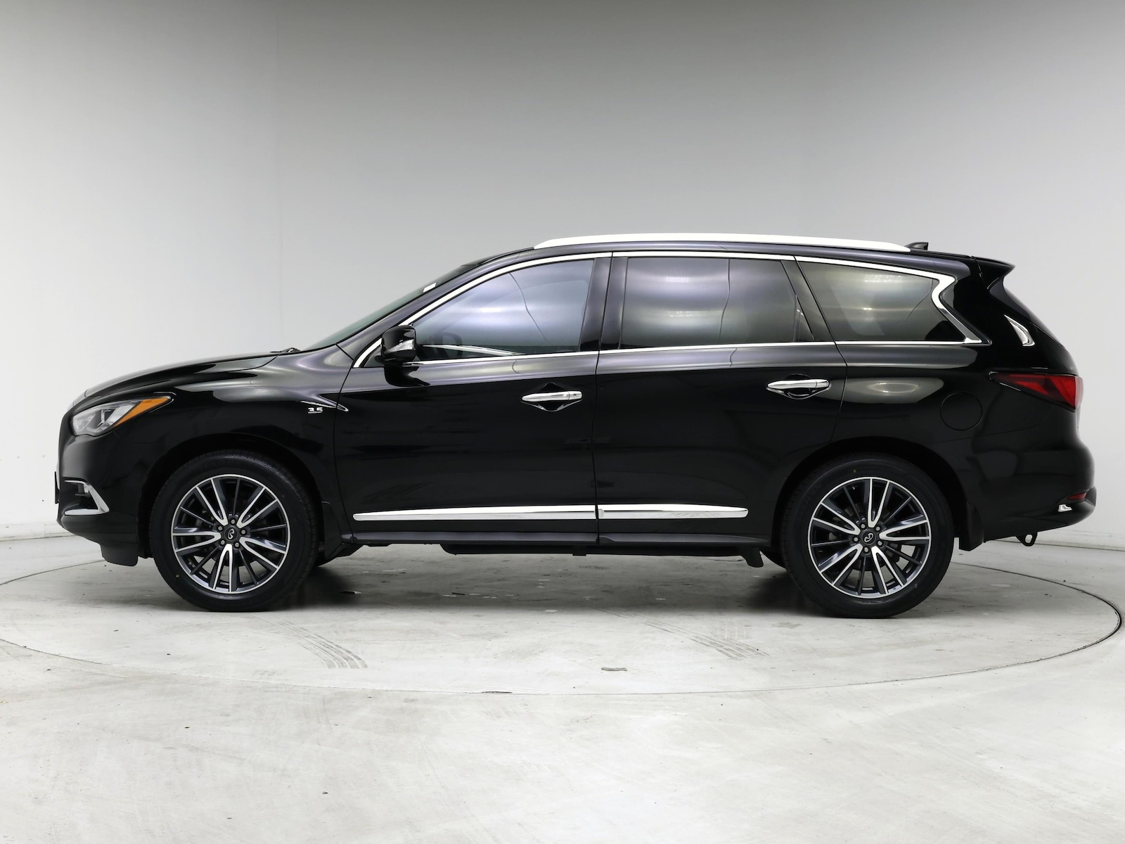 2018 INFINITI QX60 Base - Photo 4