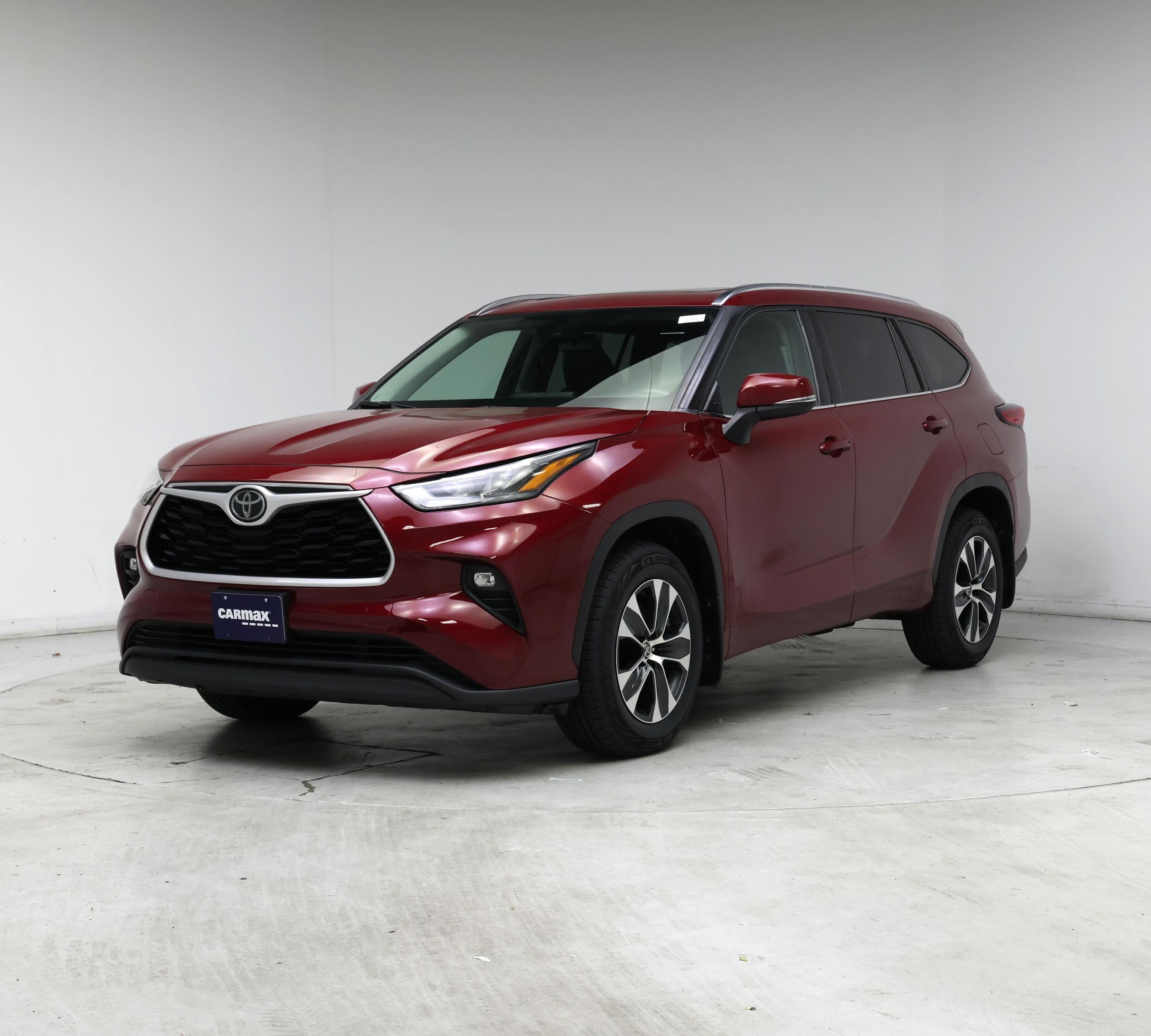 Thumbnail: 2020 Toyota Highlander - 4