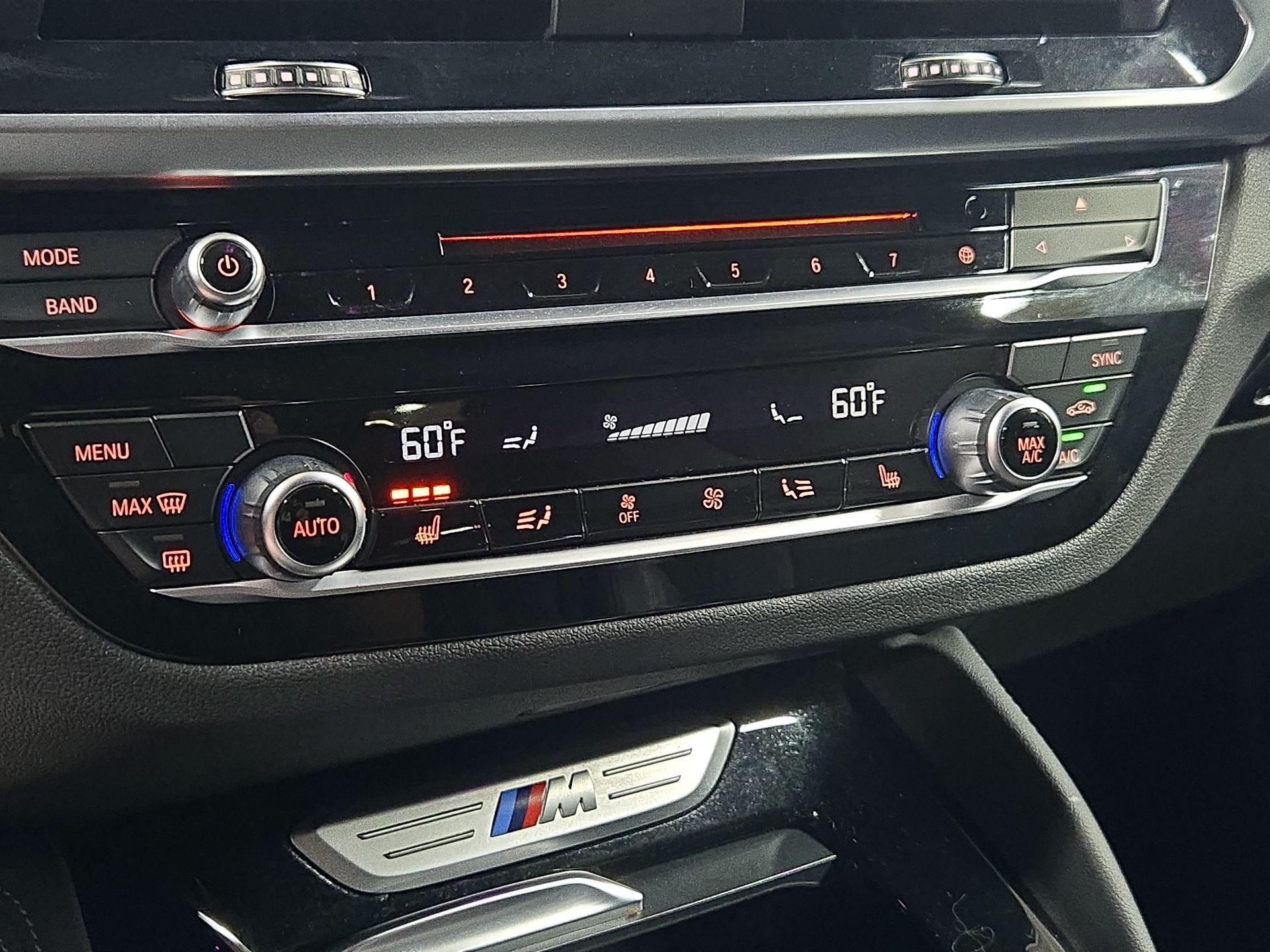 Thumbnail: 2019 BMW X4 - 17