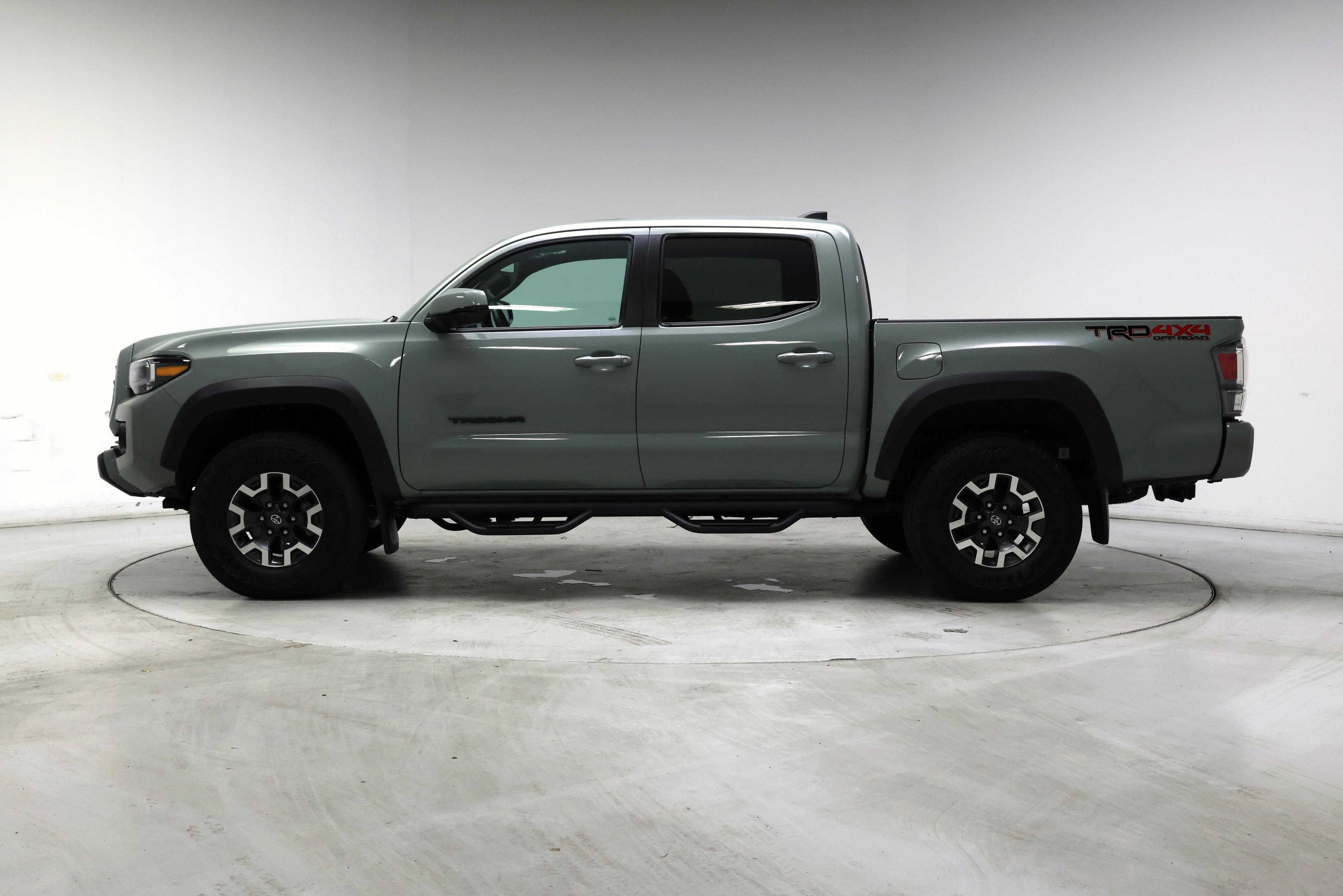 Thumbnail: 2023 Toyota Tacoma - 3