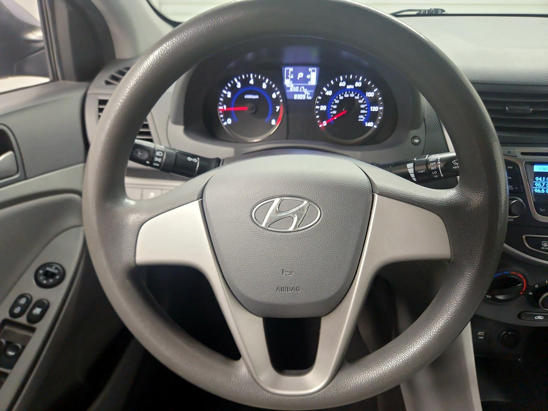 Thumbnail: 2017 Hyundai Accent - 10