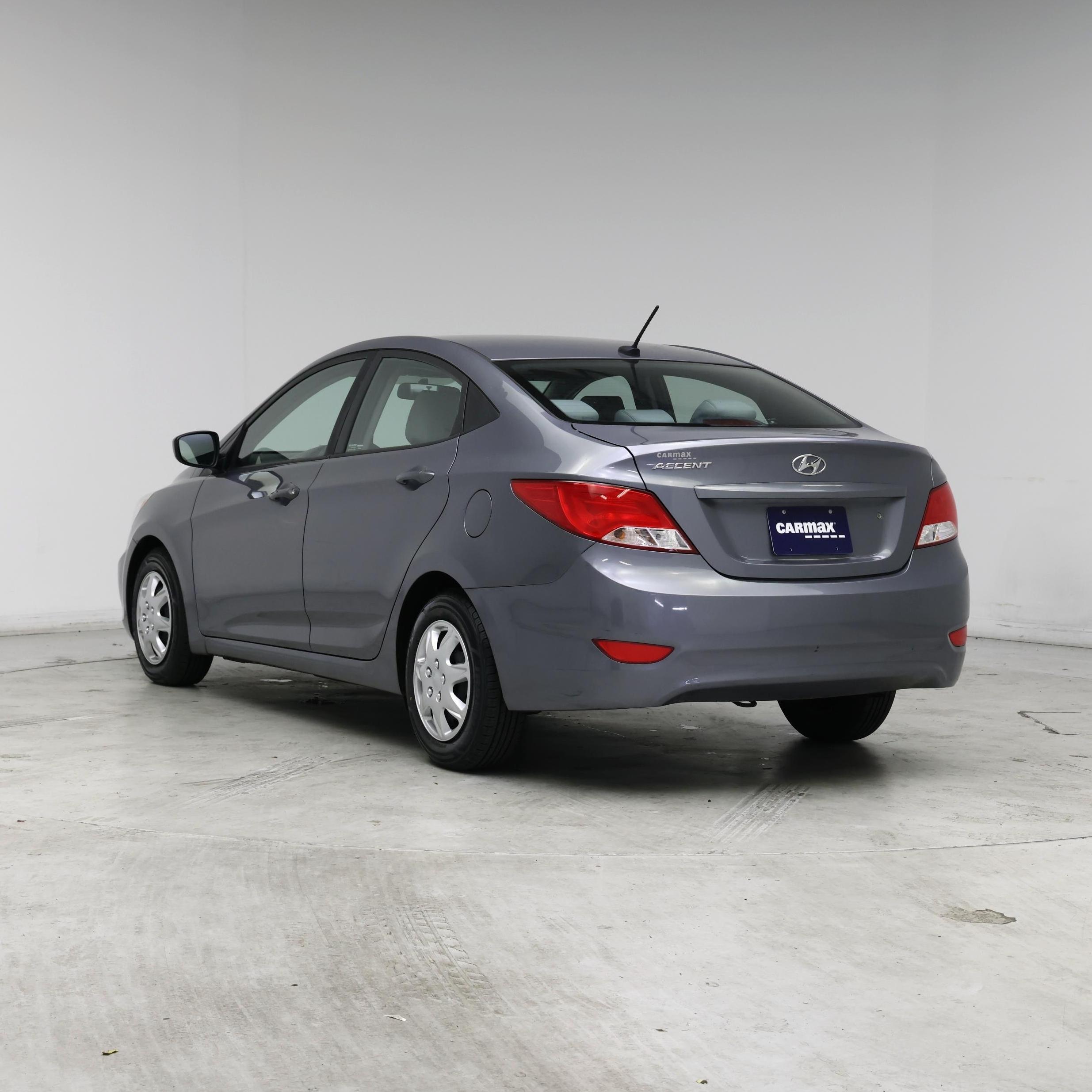 Thumbnail: 2017 Hyundai Accent - 2