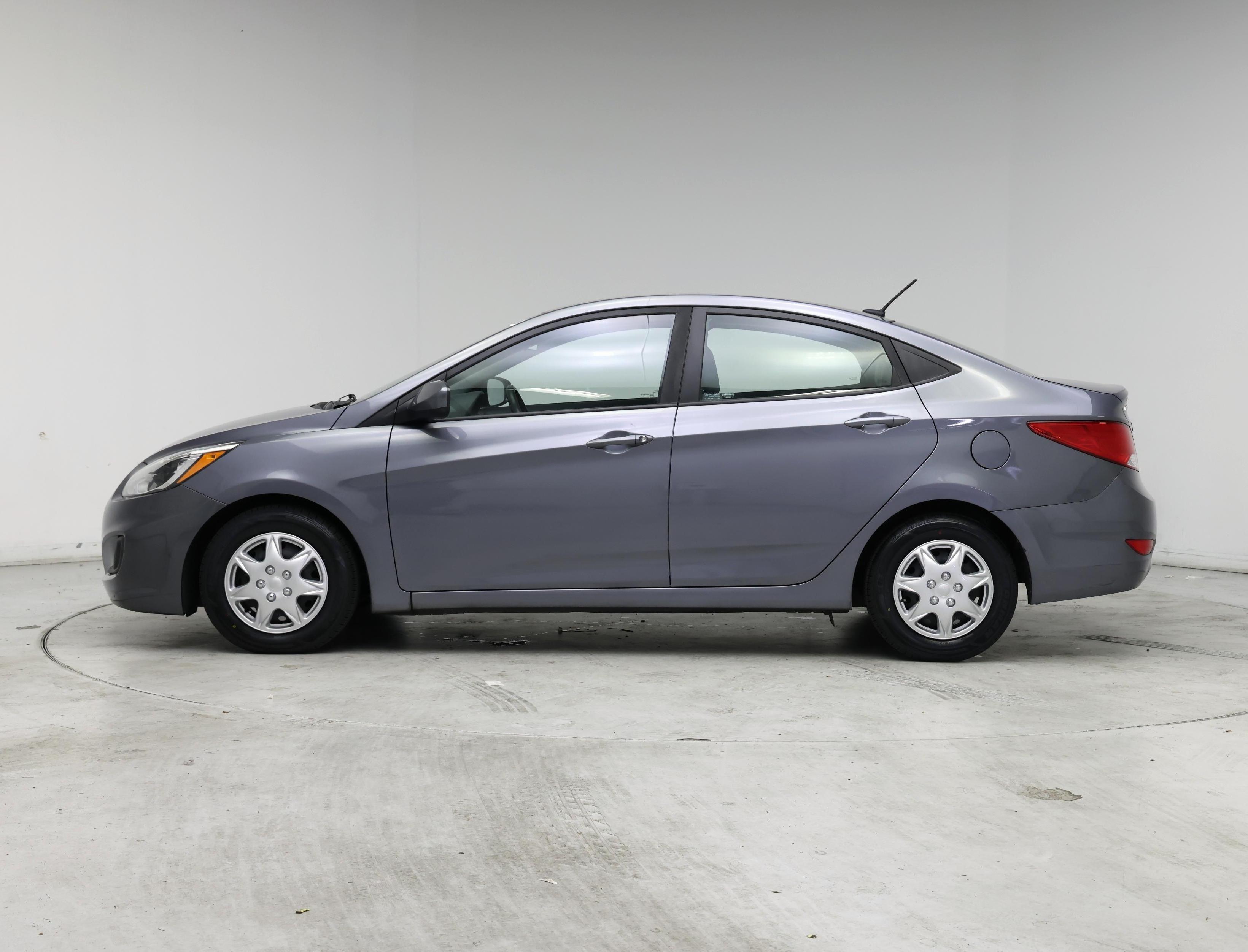 Thumbnail: 2017 Hyundai Accent - 3